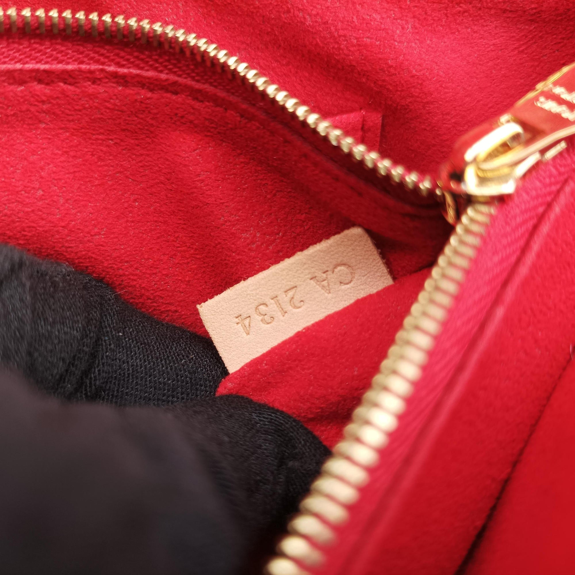 PALLAS Chain Brown×CERISE Monogram Canvas×calf leather M41201 CA2134パラス チェーン モノグラム/ブラウン×スリーズ モノグラムキャンバス×カーフレザー M41201 CA2134
