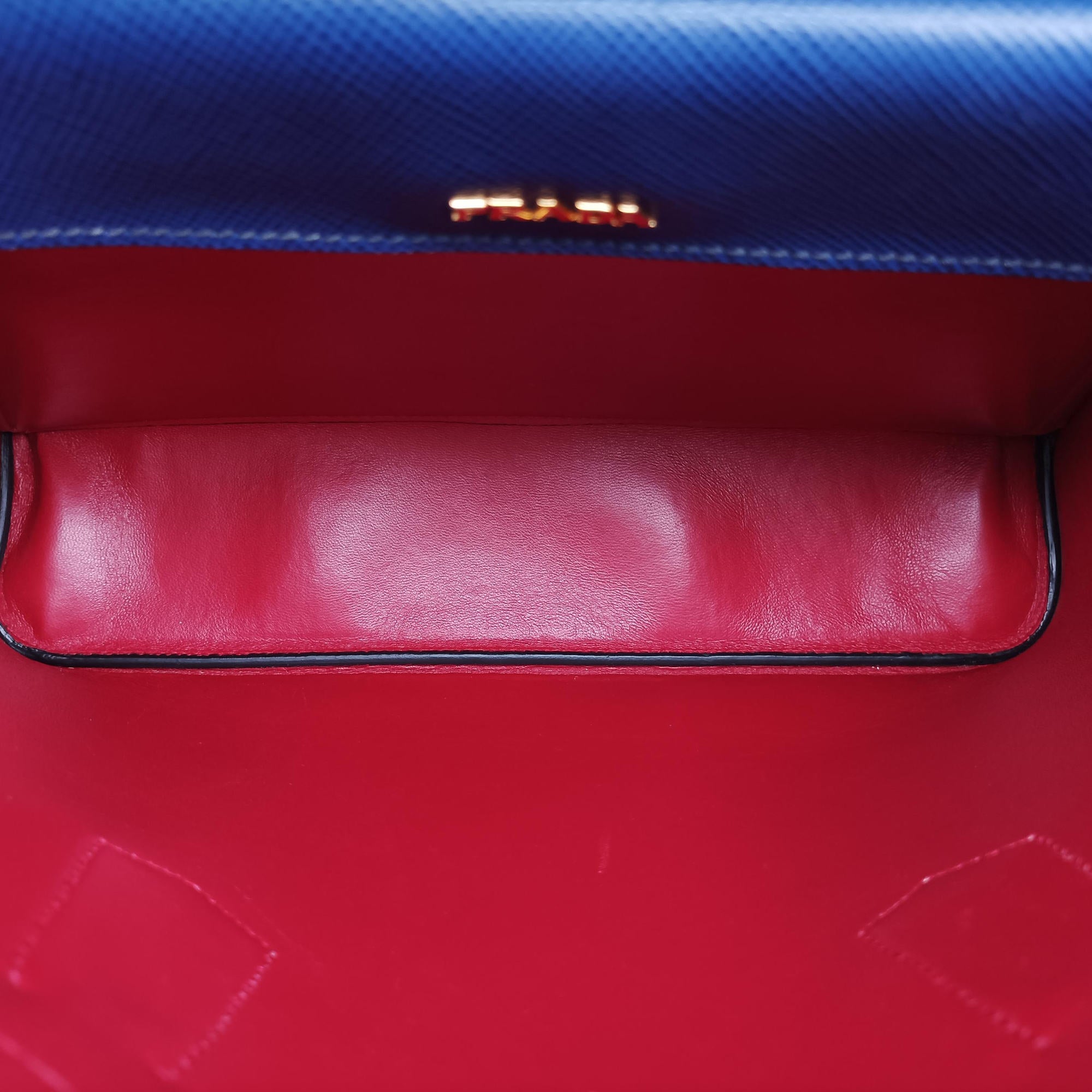 Double Cuir Blue SAFFIANO Leather B2756T 180/Hダブル キュイール ブルー サフィアーノレザー B2756T 180/H