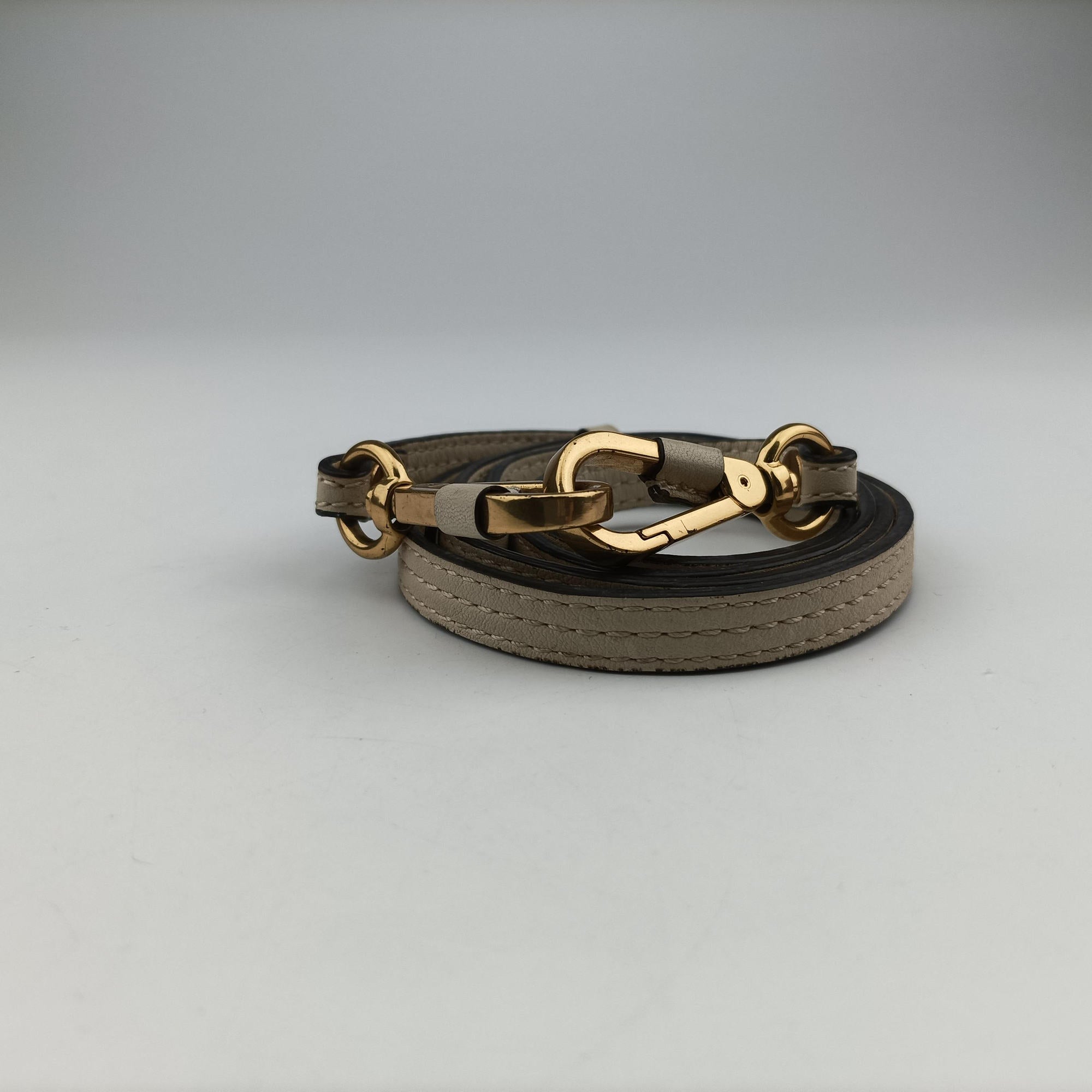 Bracelet Nile White Leather 02 17 70 65ナイル ブレスレット ホワイト レザー 02 17 70 65