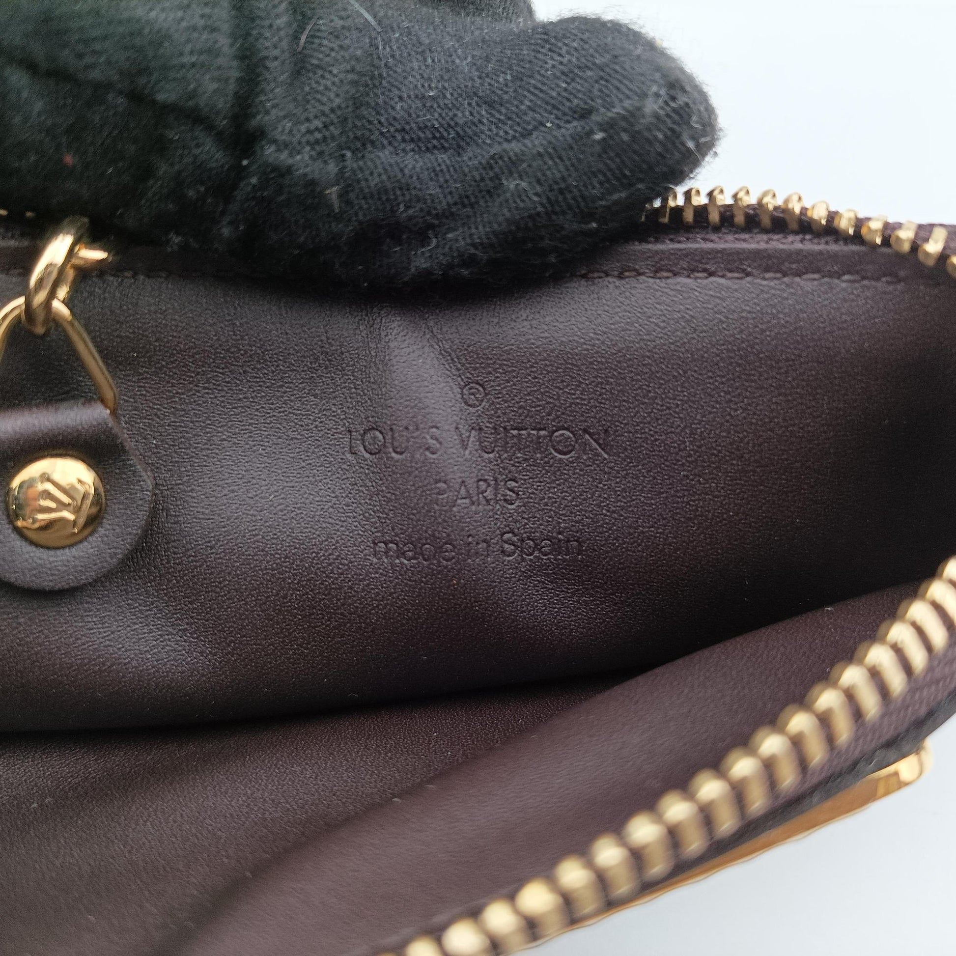 Pochette Cles Amarante Vernis M93557 CA4180ポシェット・クレ アマラント ヴェルニ M93557 CA4180