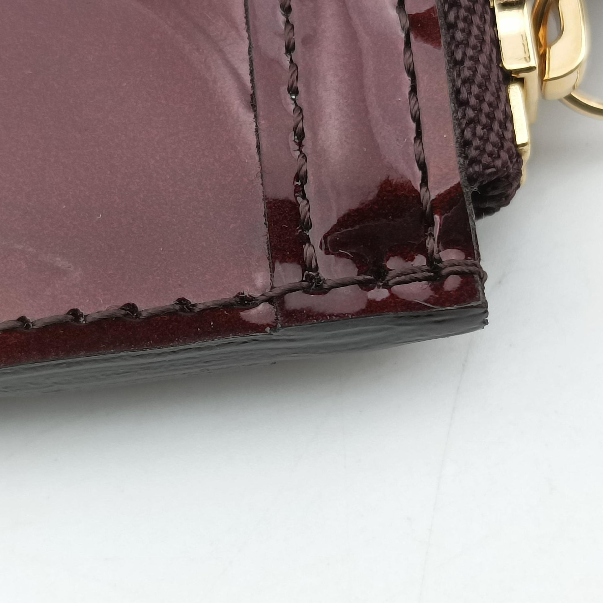 Pochette Cles Amarante Vernis M93557 CA4180ポシェット・クレ アマラント ヴェルニ M93557 CA4180