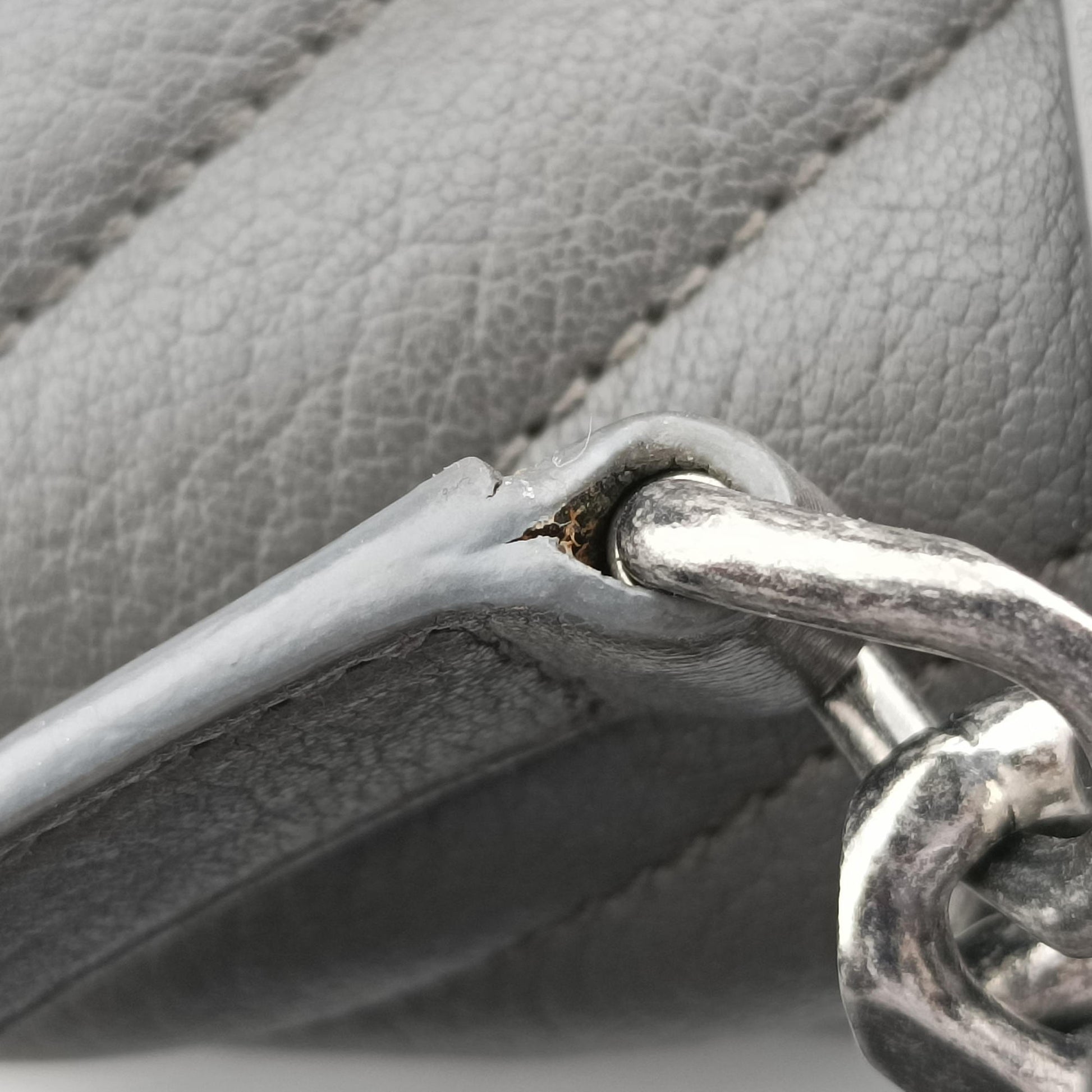 COLLEGE Grey Leather 487213 GUE487213.0318カレッジ グレー レザー 487213 GUE487213.0318