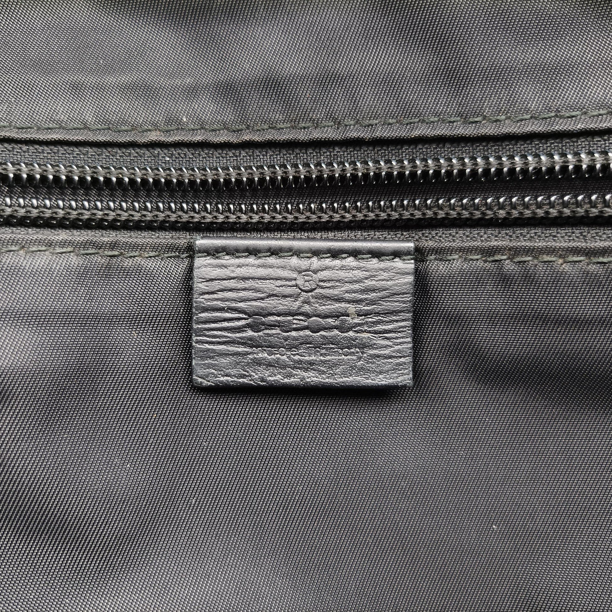 Guccissima Rubber Messenger Black Leather 246067 D011630899グッチシマ メッセンジャー ブラック レザー 246067 D011630899