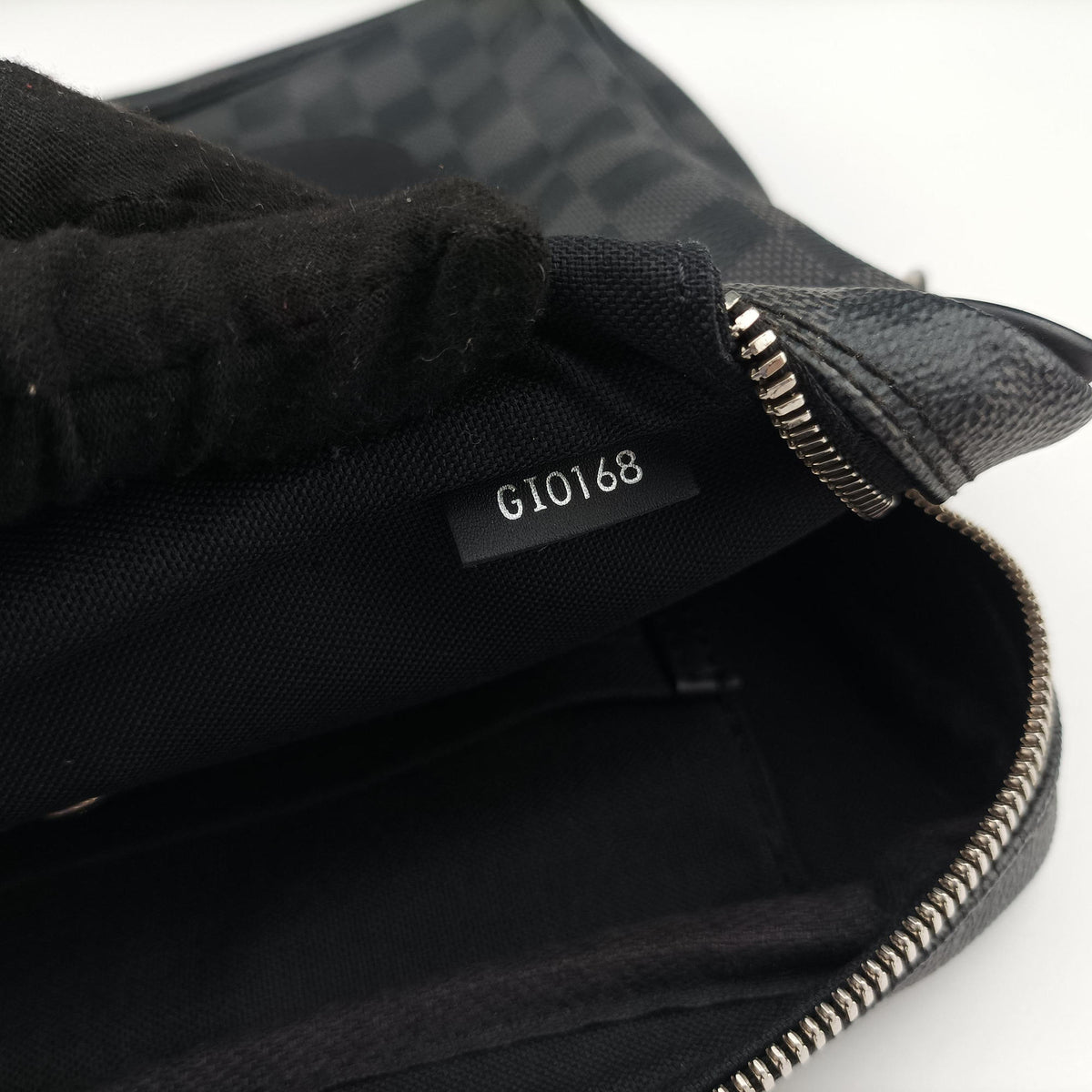 Porte Documents Voyage PM Noir Damier Graphite N41478 GI0168ポルト ドキュマン ヴォワヤージュ PM ノワール ダミエ グラフィット N41478 GI0168