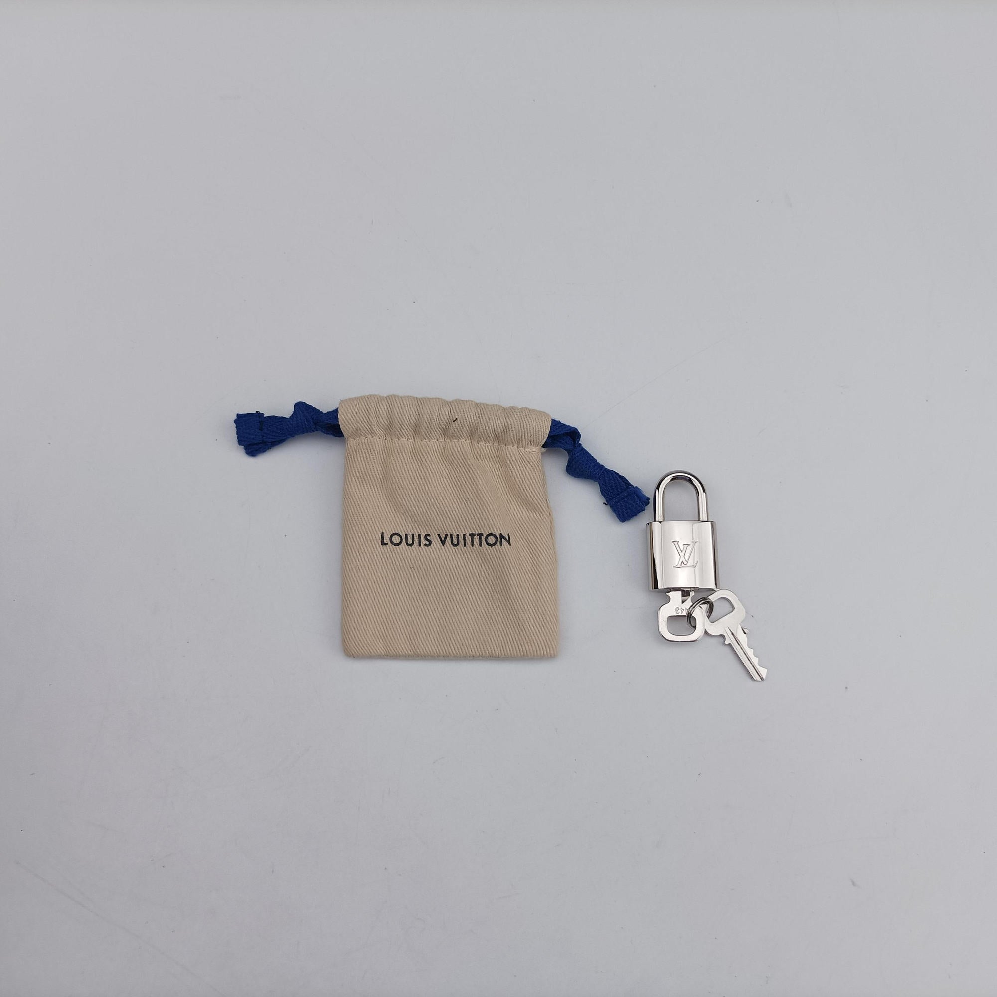 Porte Documents Voyage PM Noir Damier Graphite N41478 GI0168ポルト ドキュマン ヴォワヤージュ PM ノワール ダミエ グラフィット N41478 GI0168
