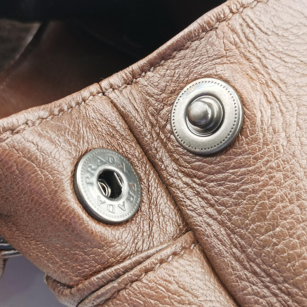 Messenger Brown Leather VA0820 134メッセンジャー ブラウン レザー VA0820 134