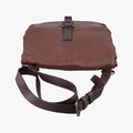 Messenger Brown Leather VA0820 134メッセンジャー ブラウン レザー VA0820 134