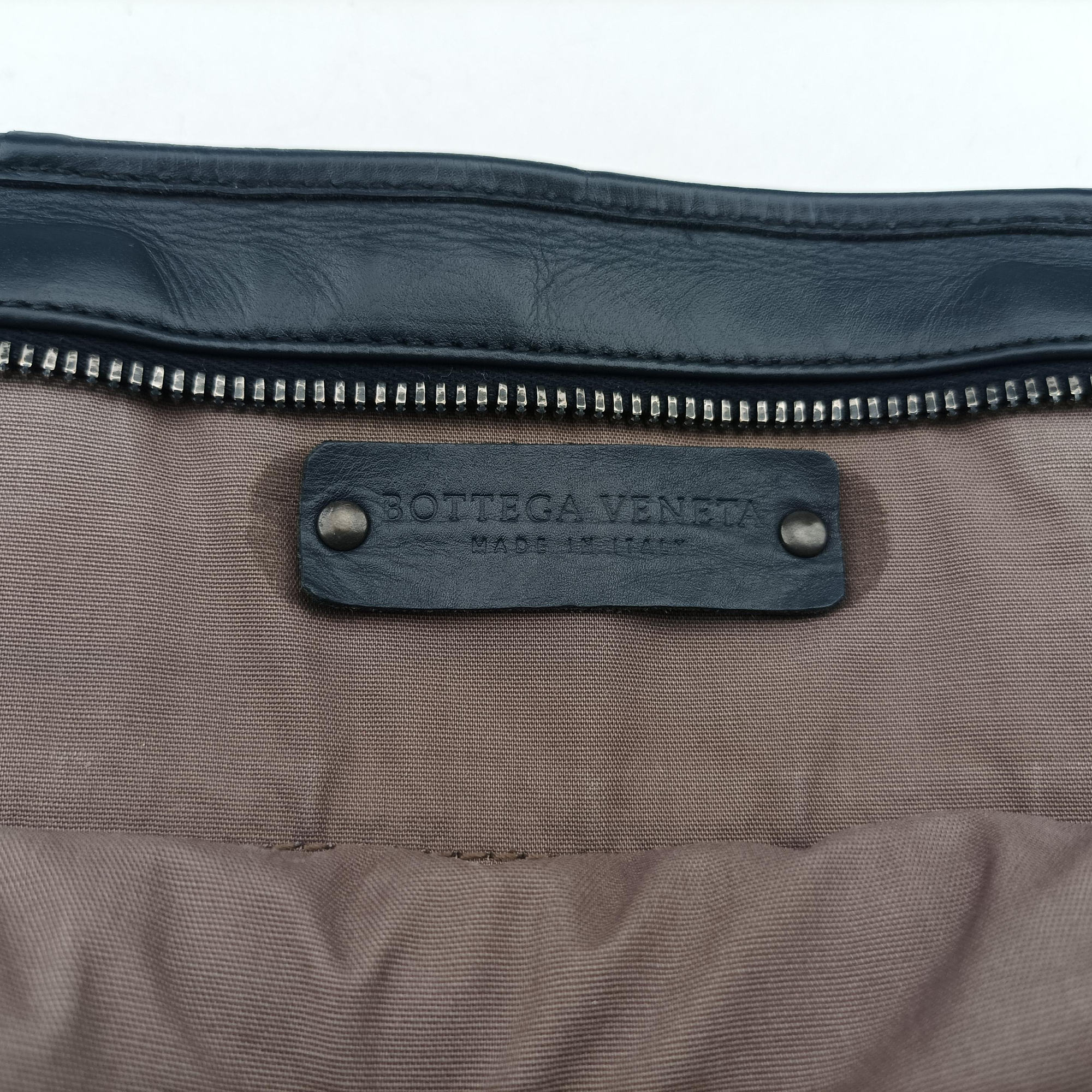 Intrecciato Navy lambskin B05095537Uイントレチャート ネイビー ラムスキン B05095537U