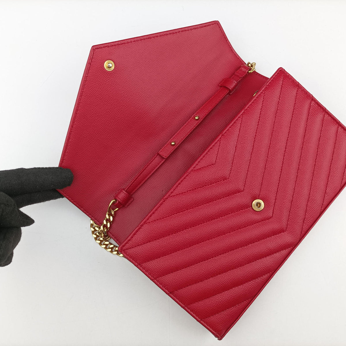 Secondhand Yves Saint Laurent MONOGRAM Red Leather 277828 shoulderbag | stylenewstar