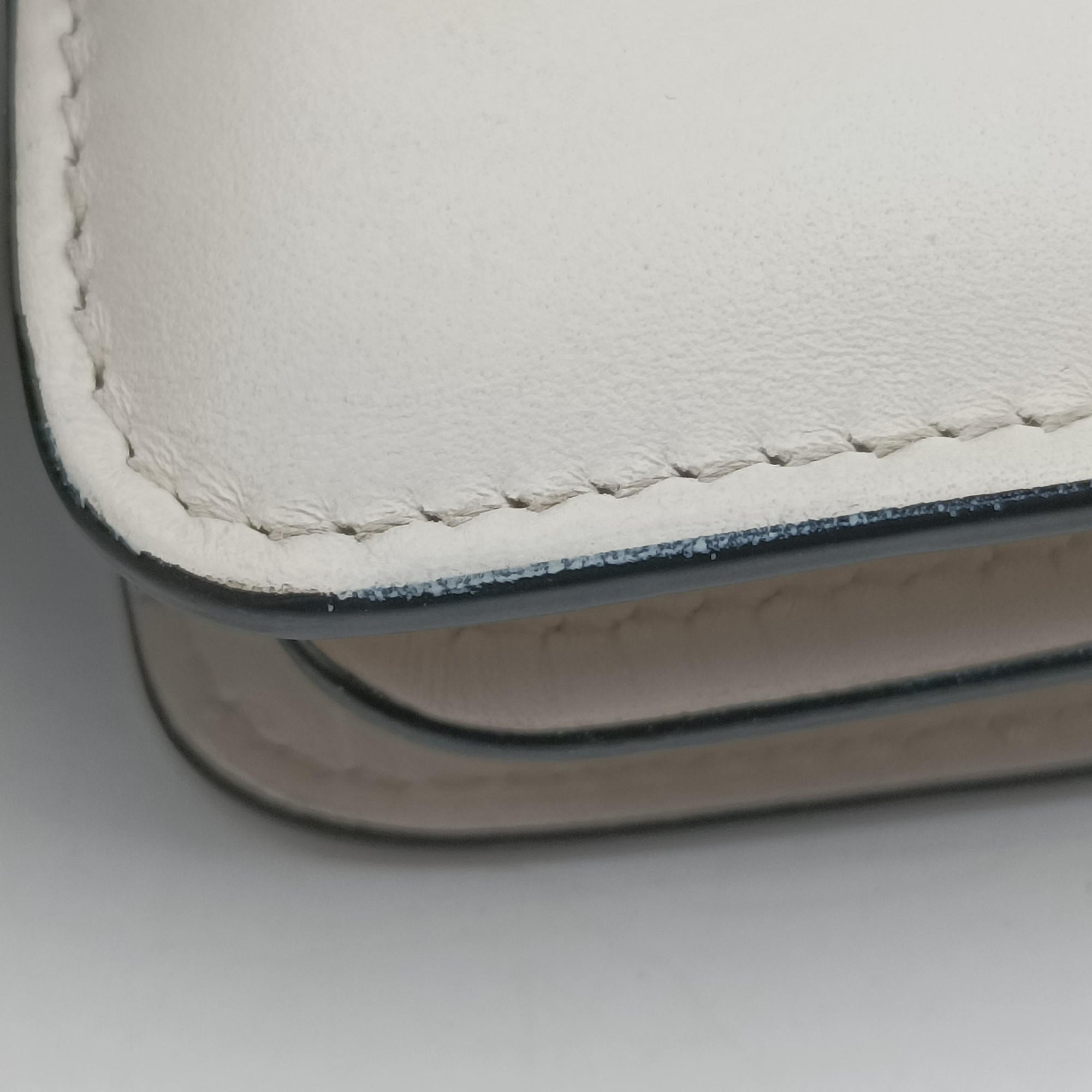 SERPENTI FOREVER White Leather RE.A18.283170セルペンティ フォーエバー ホワイト レザー RE.A18.283170