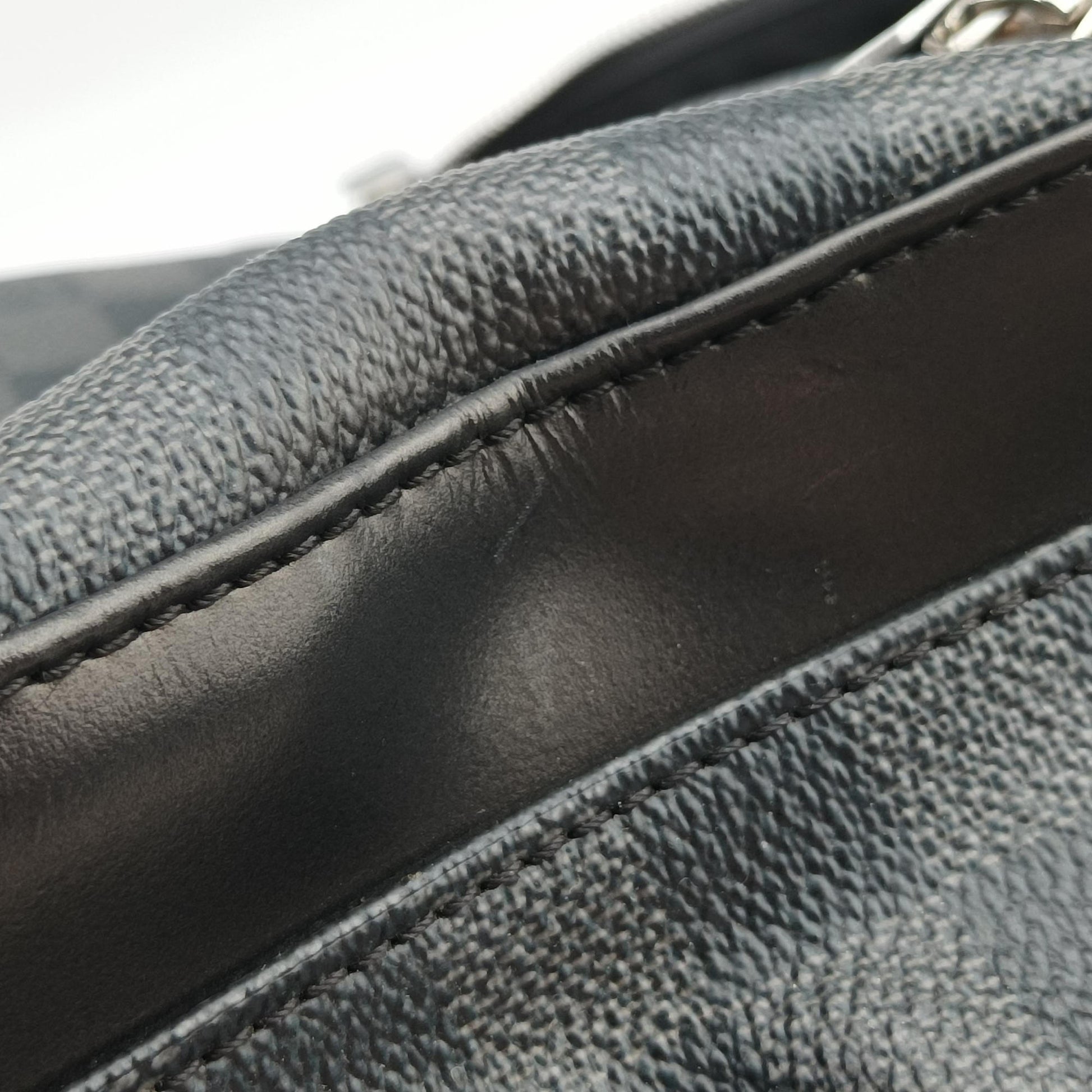 Josh Noir Damier Graphite N41473 TJ4156ジョッシュ ノワール ダミエグラフィット N41473 TJ4156