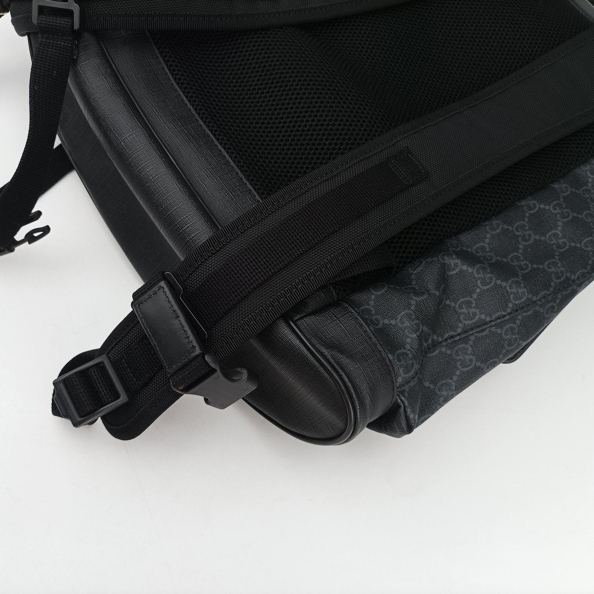 GG Supreme Black x Gray x Navy x Red PVC coated canvas×Leather 495563 E028242430GGスプリーム ブラック×グレー×ネイビー×レッド PVCコーティングキャンバス×レザー 495563 E028242430
