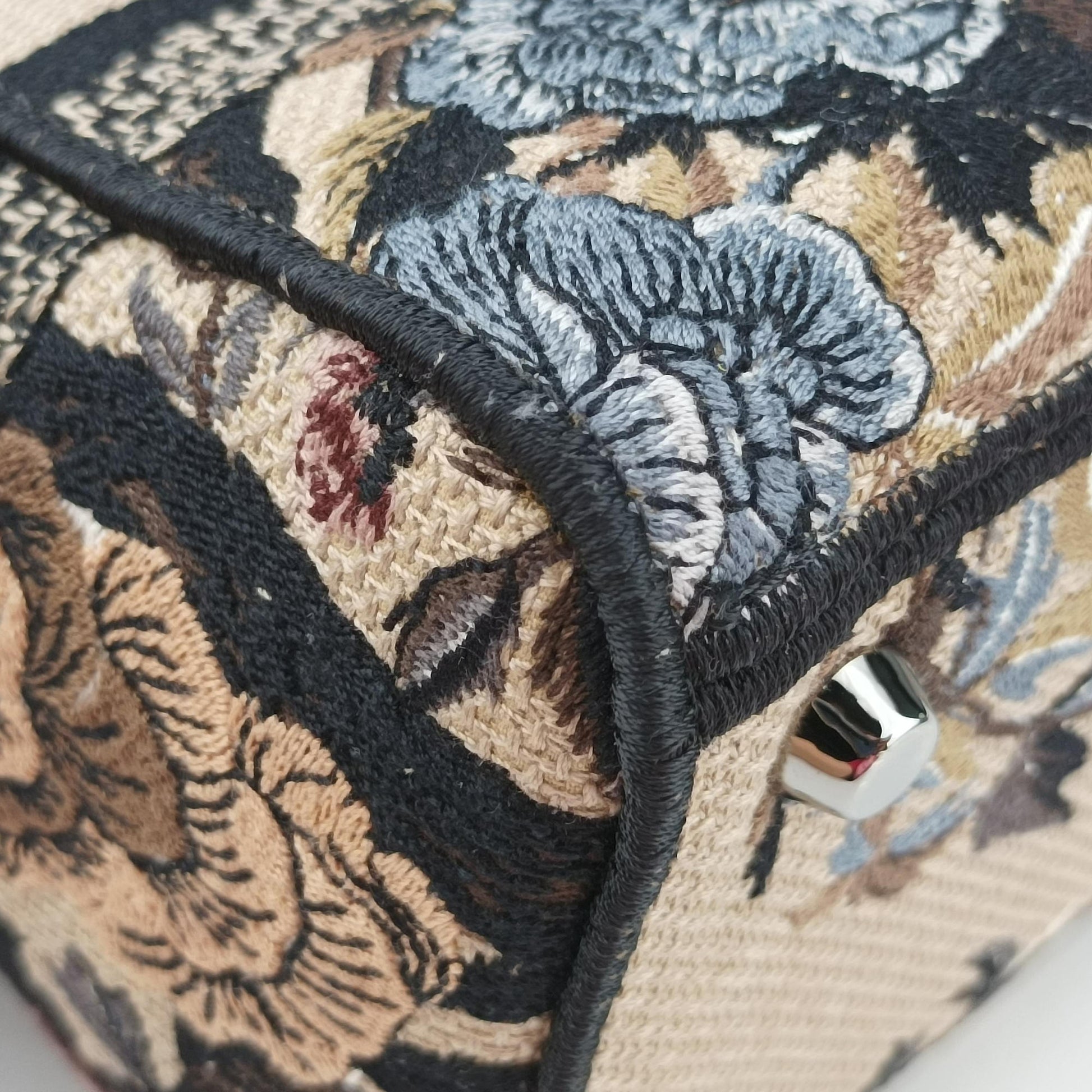 D-Lite Medium Royaume Multicolor Jacquard 50-MA-0272ディーライト ミディアム ロワイヨーム マルチカラー ジャガード 50-MA-0272