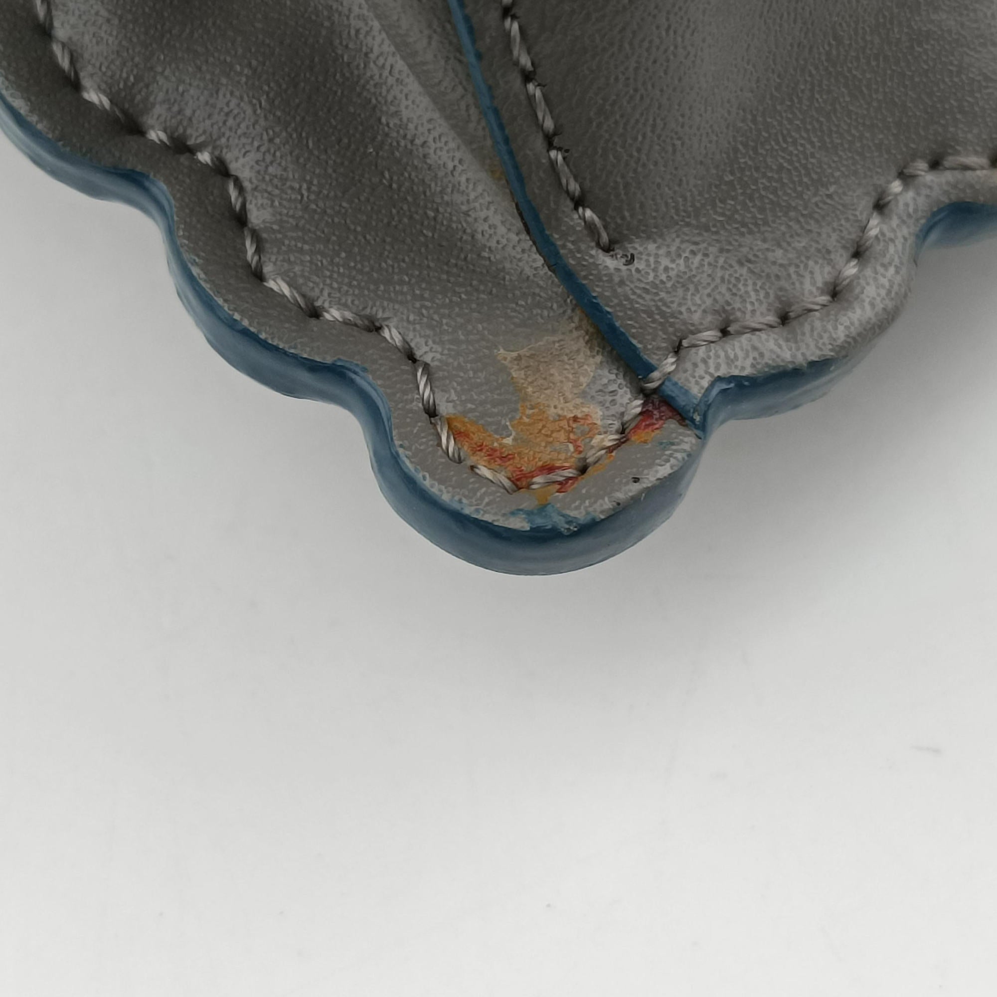 Studded Kan I Grey Leather 8M0381 8M0381 A18Q 198-8241スタッズ キャナイ グレー レザー 8M0381 8M0381 A18Q 198-8241