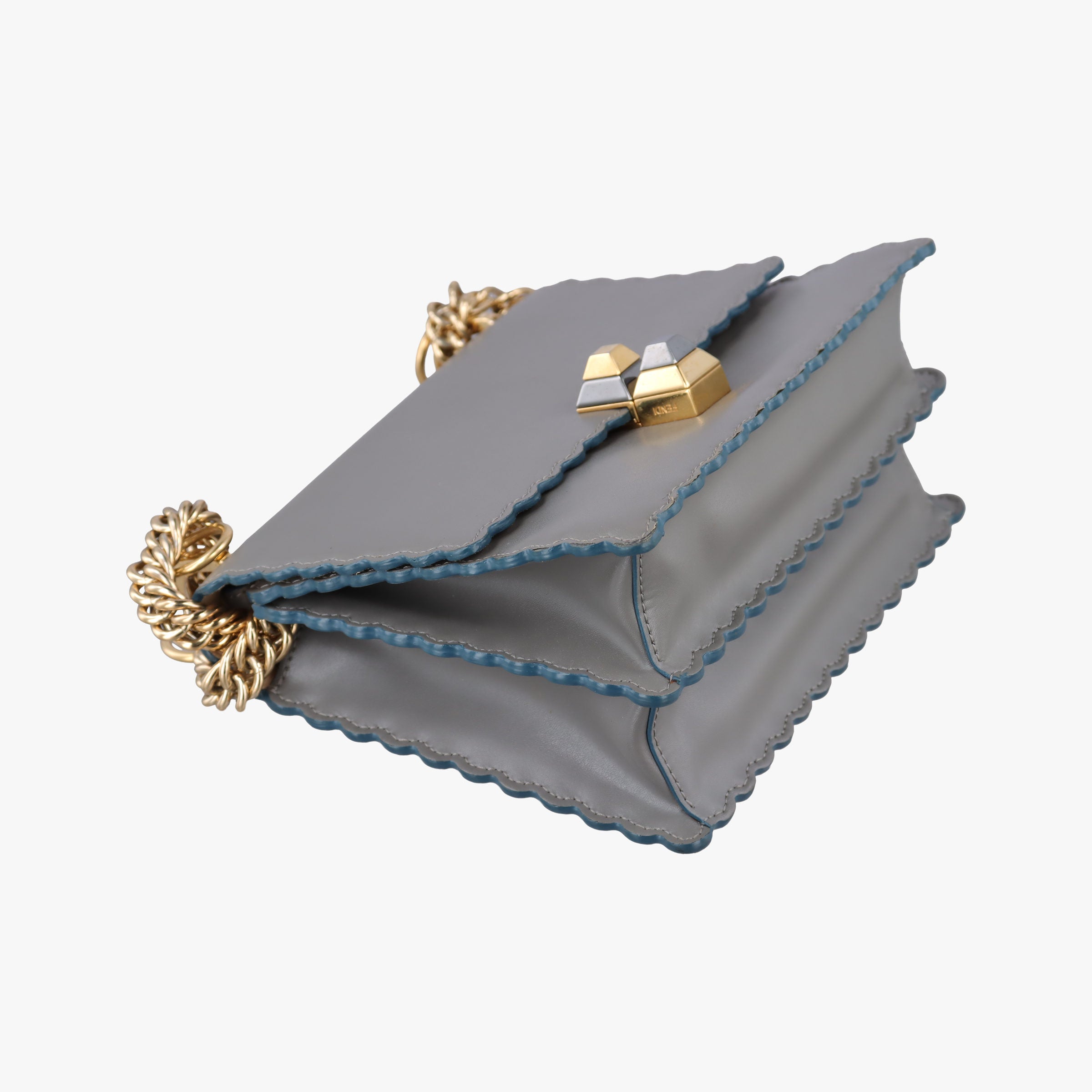 Studded Kan I Grey Leather 8M0381 8M0381 A18Q 198-8241スタッズ キャナイ グレー レザー 8M0381 8M0381 A18Q 198-8241