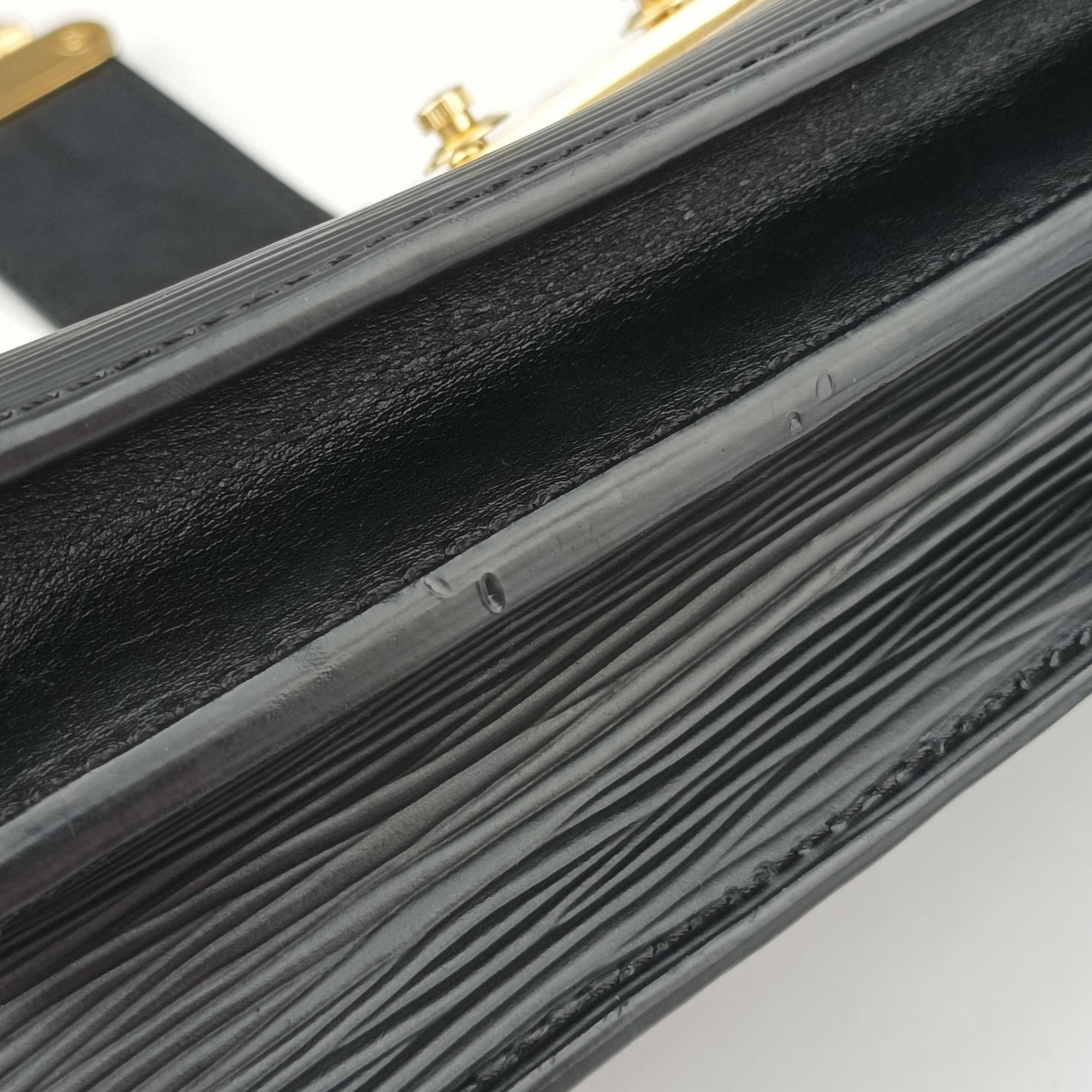 Trunk Clutch Black Epi M53052 と記載有り IC Chipトランククラッチ ブラック エピ M53052 と記載有り ICチップ