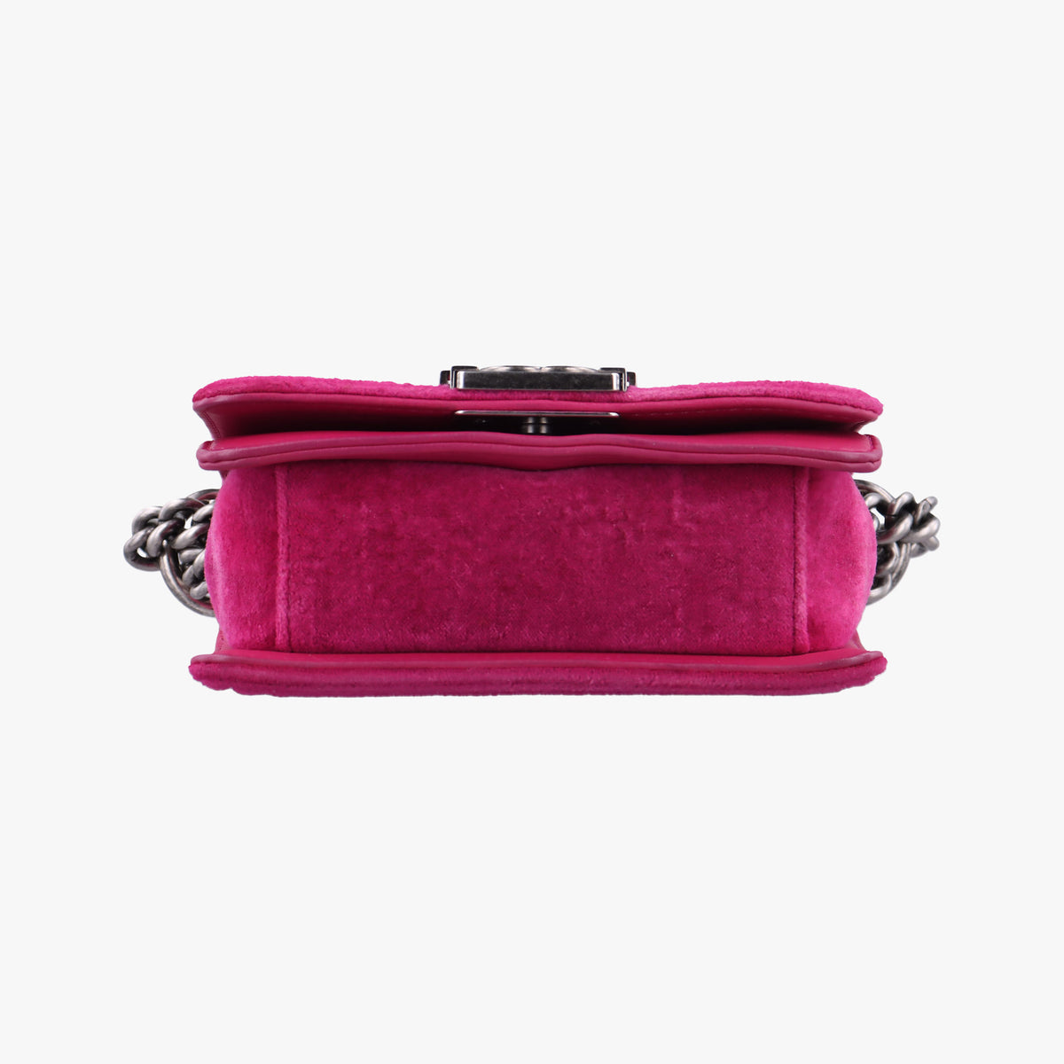 BOY CHANEL Rose velour A67364 17342476ボーイシャネル ローズ レッド ベロア A67364 17342476