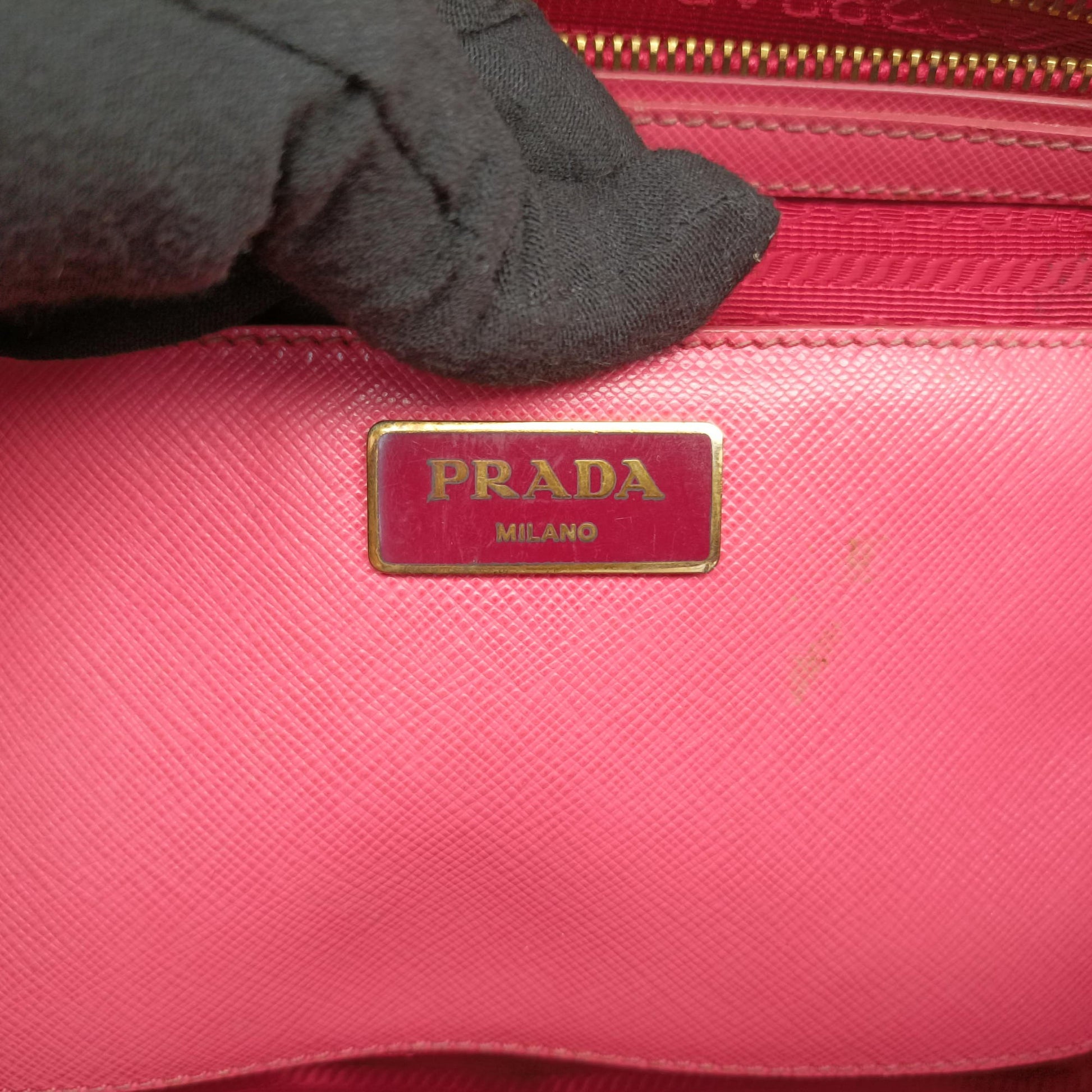 Galleria Rose SAFFIANO Leather BN1844 102ガレリア ローズ レッド サフィアーノレザー BN1844 102