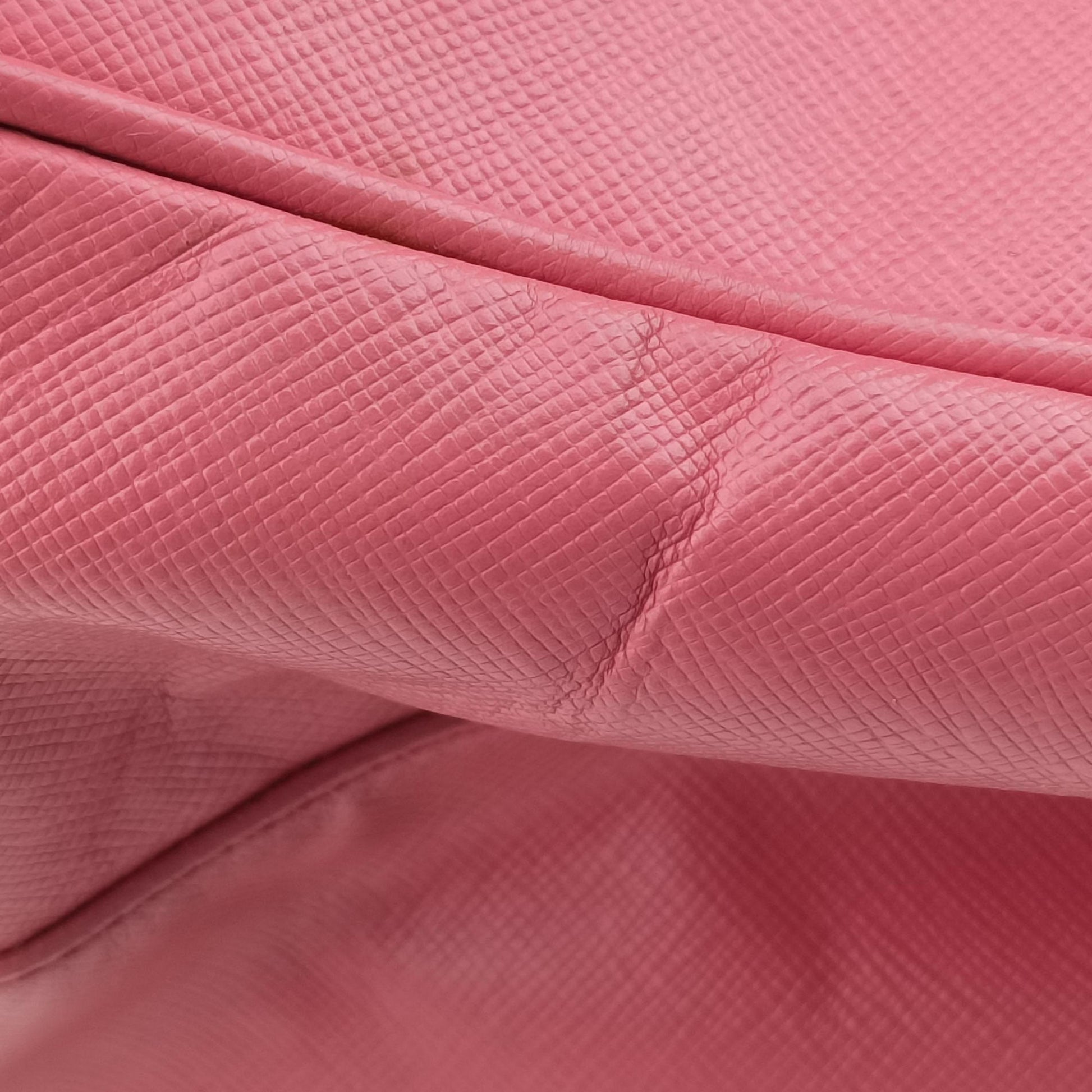 Galleria Rose SAFFIANO Leather BN1844 102ガレリア ローズ レッド サフィアーノレザー BN1844 102