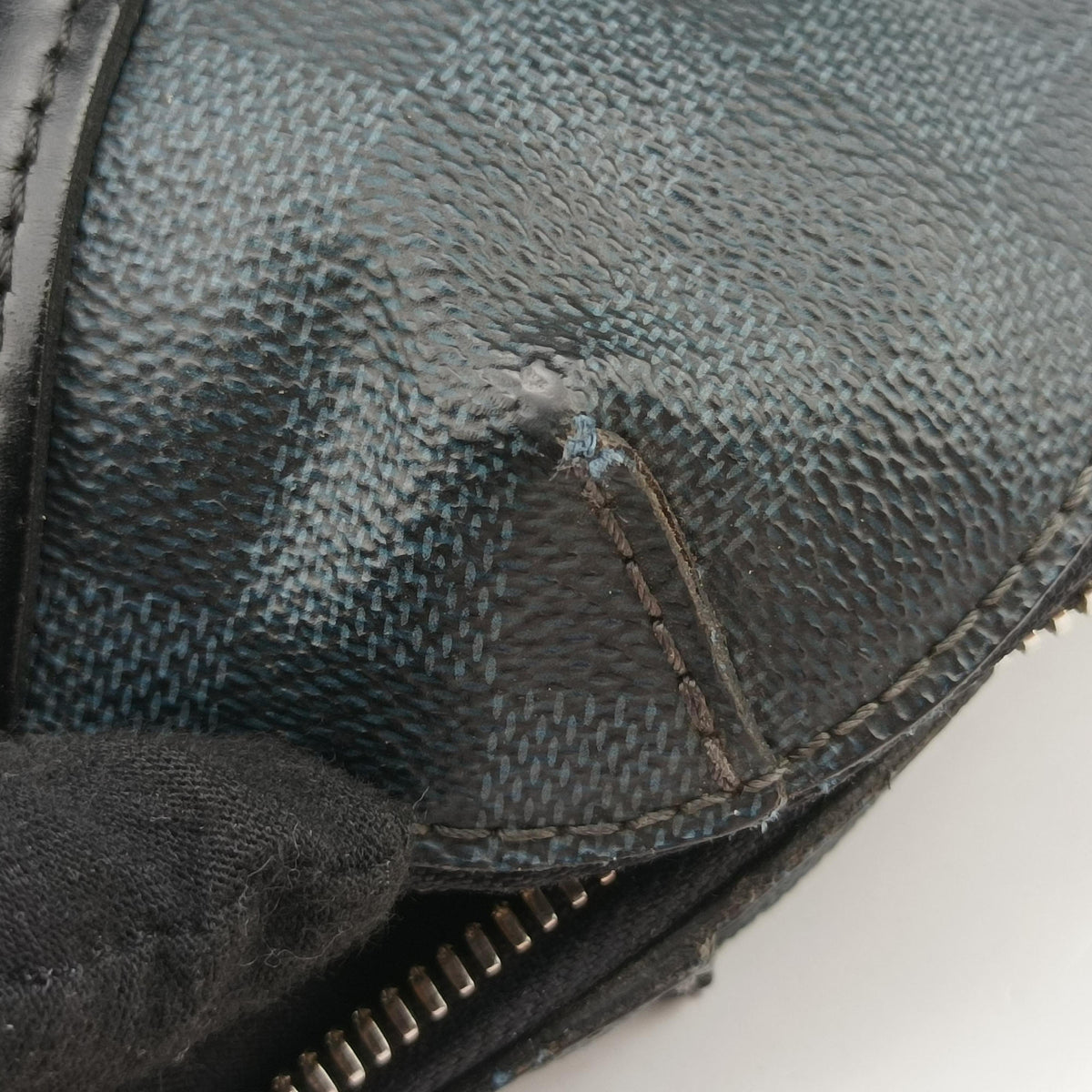 Pre-owned Louis Vuitton Porte-Documents Jour NM Noir Damier Graphite N48260 handbag | stylenewstar