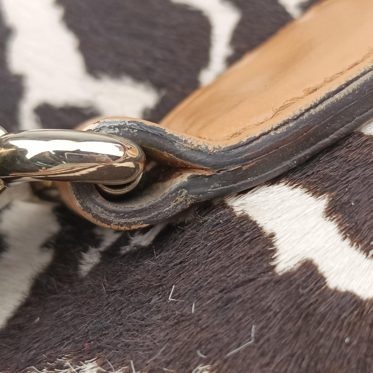 Marrakech zebra print Beige x Black x White ponyhair×Leather 257024 F010811864マラケシュ ゼブラプリント ベージュ×ブラック×ホワイト ハラコ×レザー 257024 F010811864