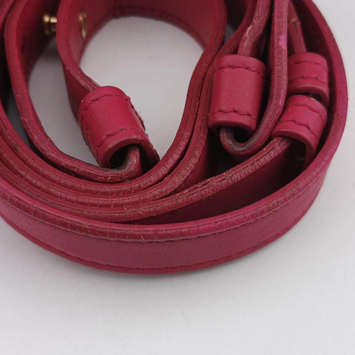 Pre-owned Yves Saint Laurent CLASSIC DUFFEL Rose Leather 314704 shoulderbag | stylenewstar