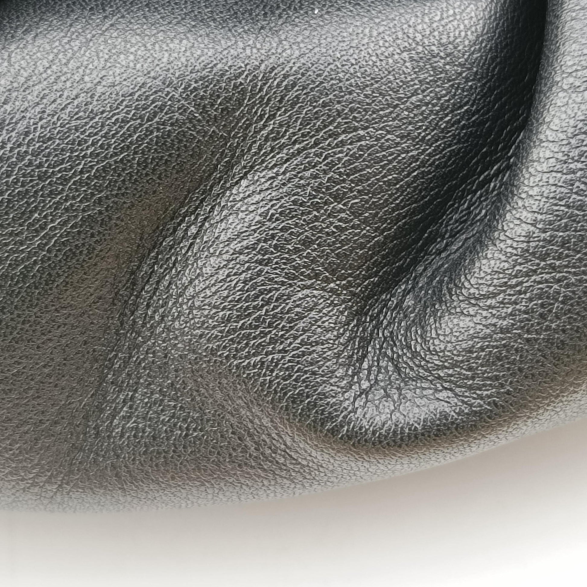 THE Chain Pouch Black lambskin B08983362Qザ チェーン ポーチ ブラック ラムスキン B08983362Q