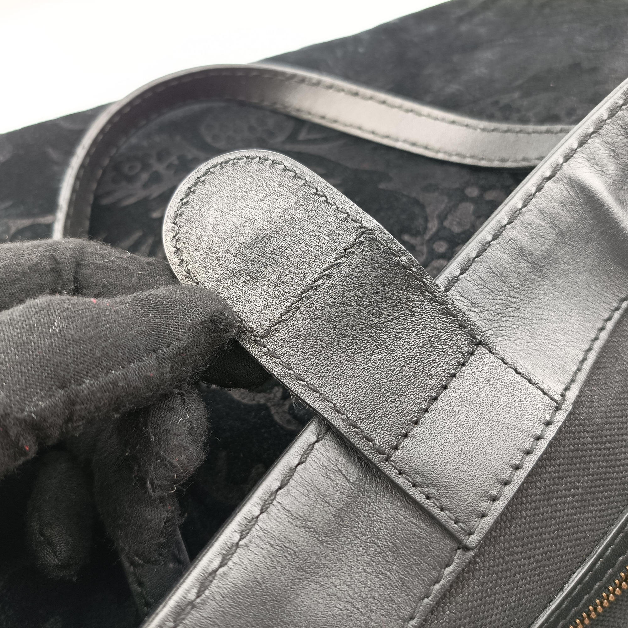 Goldmark Top Handle Black Suede 305585 D012707322ゴールドマークトップハンドル ブラック スエード 305585 D012707322