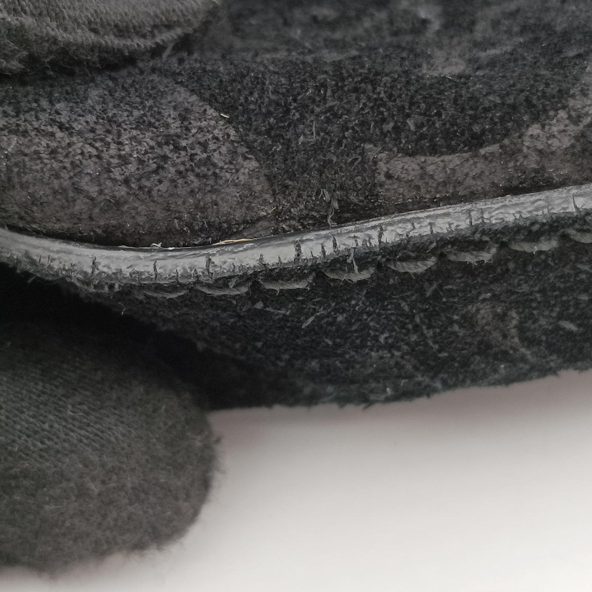 Goldmark Top Handle Black Suede 305585 D012707322ゴールドマークトップハンドル ブラック スエード 305585 D012707322