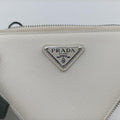 Triangle Logo Plate White SAFFIANO Leather 1NR015 234トライアングルロゴ ホワイト サフィアーノレザー 1NR015 234