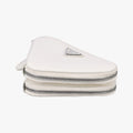 Triangle Logo Plate White SAFFIANO Leather 1NR015 234トライアングルロゴ ホワイト サフィアーノレザー 1NR015 234