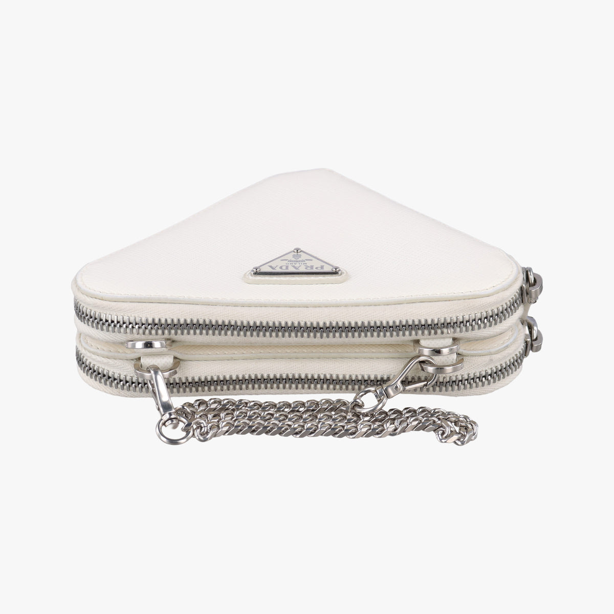 Triangle Logo Plate White SAFFIANO Leather 1NR015 234トライアングルロゴ ホワイト サフィアーノレザー 1NR015 234