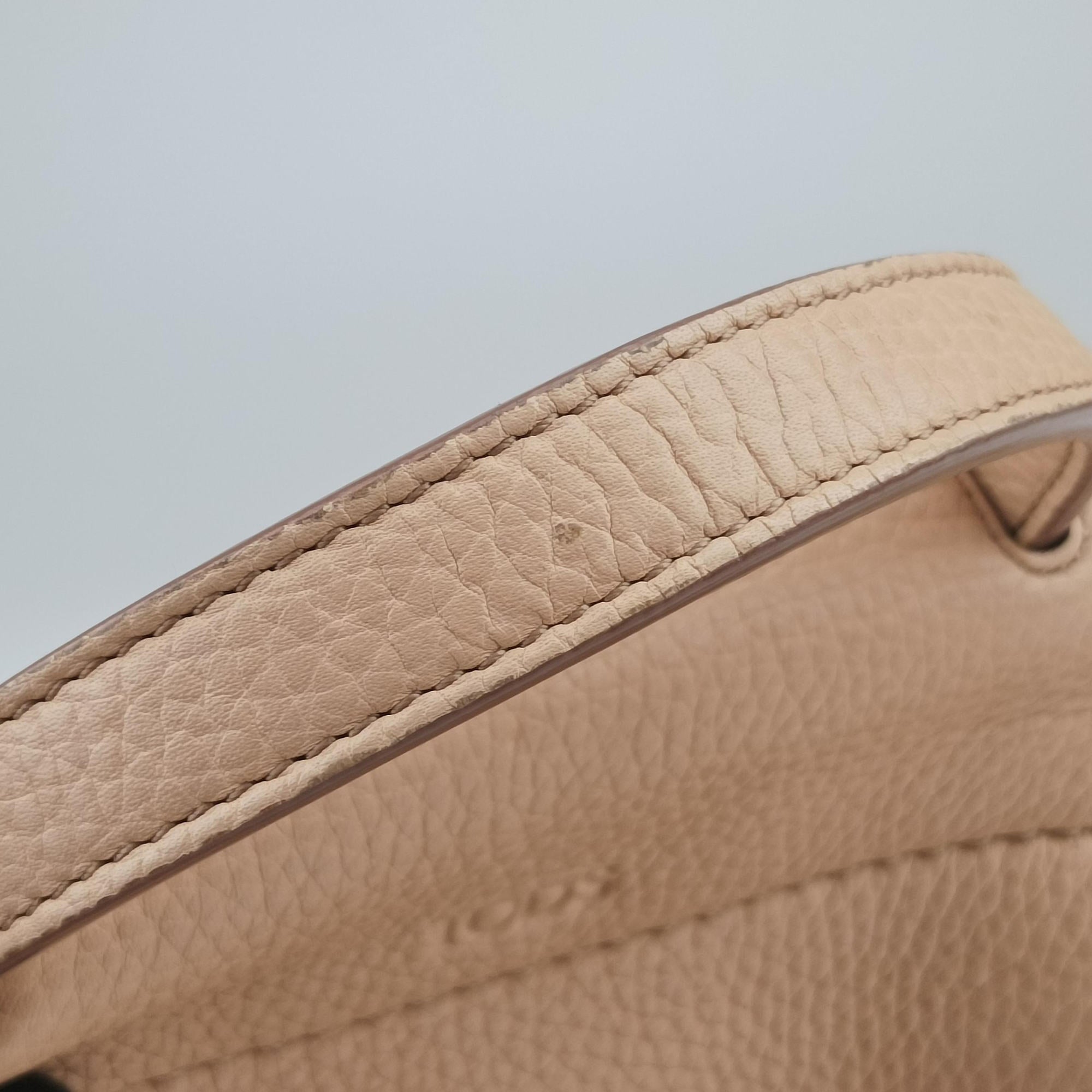 Wave Beige Leather CT 37ウェーブ ベージュ レザー CT 37