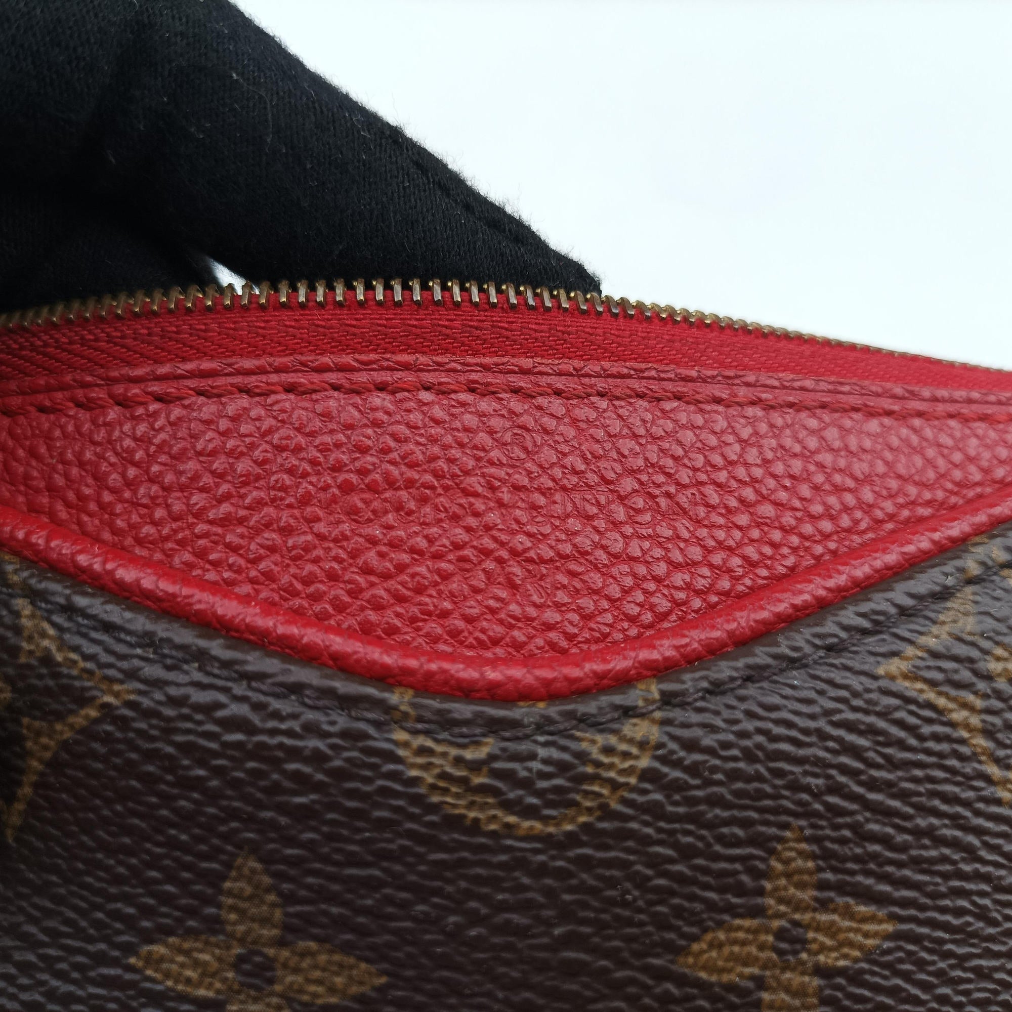 PALLAS Clutch brown×CERISE Monogram Canvas×calf leather M41638 CA1138パラス クラッチ モノグラム/ブラウン×スリーズ モノグラムキャンバス×カーフレザー M41638 CA1138