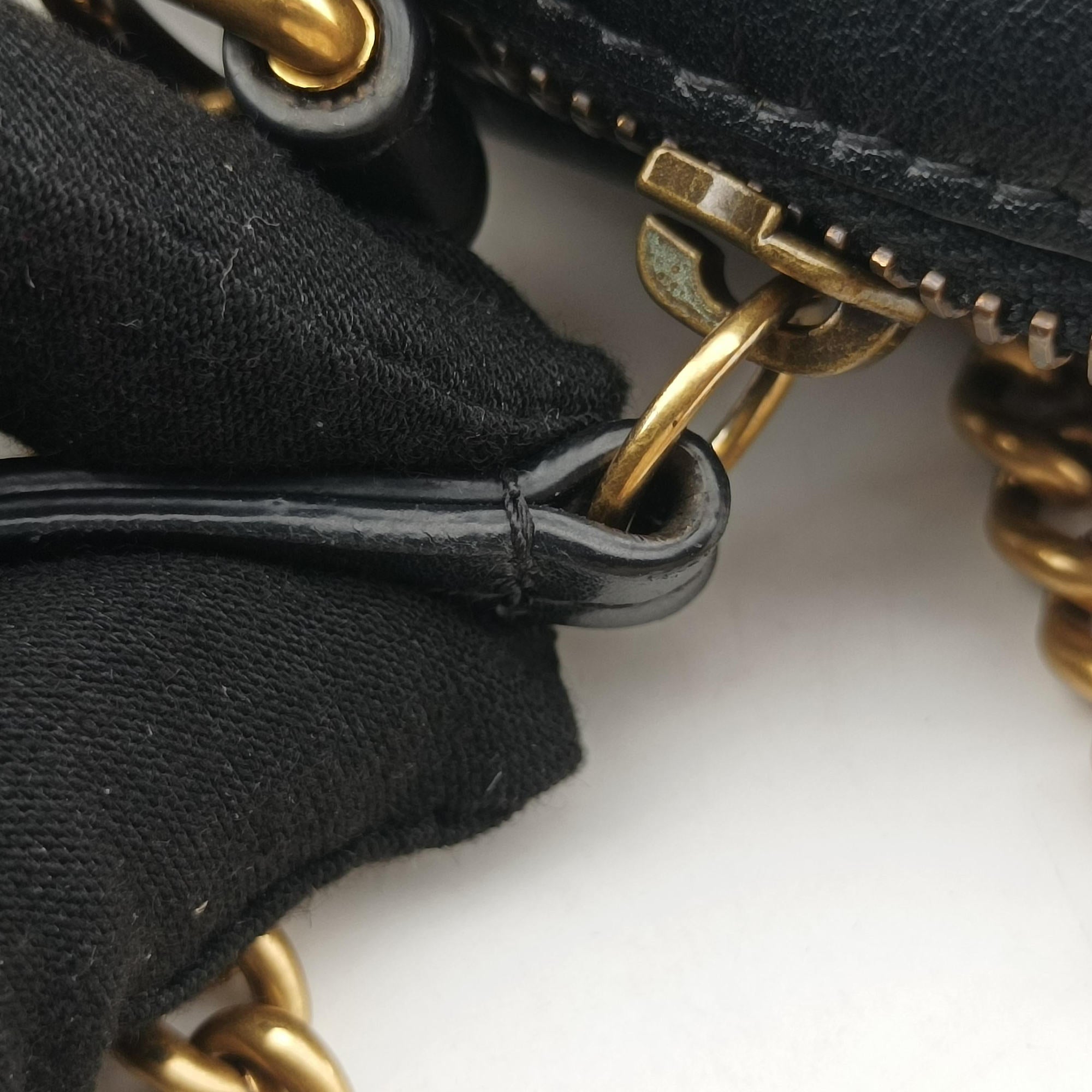 GG Marmont Black Leather 598597 GGマーモント ブラック レザー 598597 