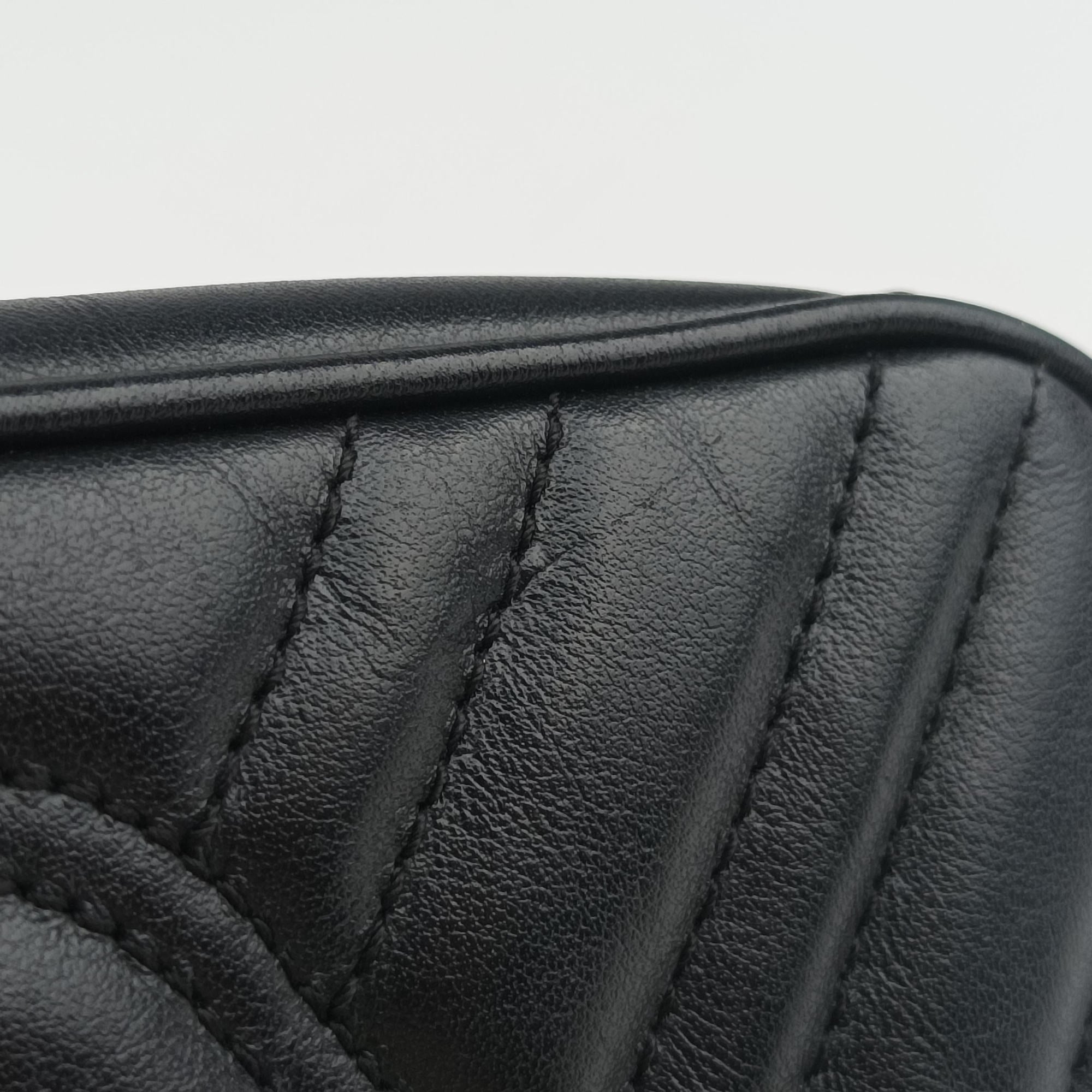 GG Marmont Black Leather 598597 GGマーモント ブラック レザー 598597 