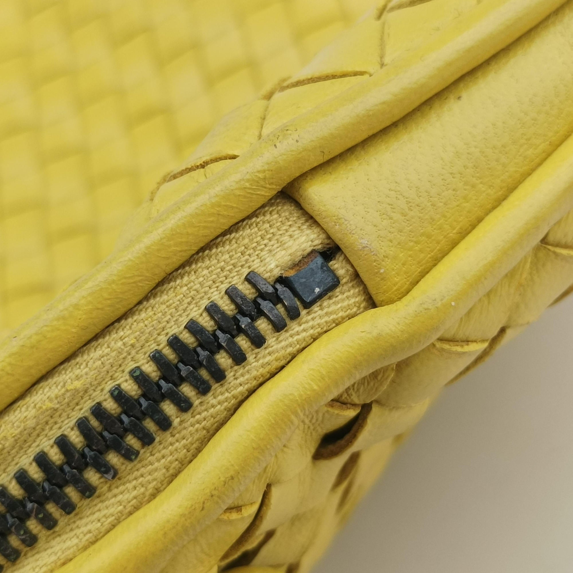 NODINI Intrecciato Yellow lambskin B01544145Jノディーニ イントレチャート イエロー ラムスキン B01544145J