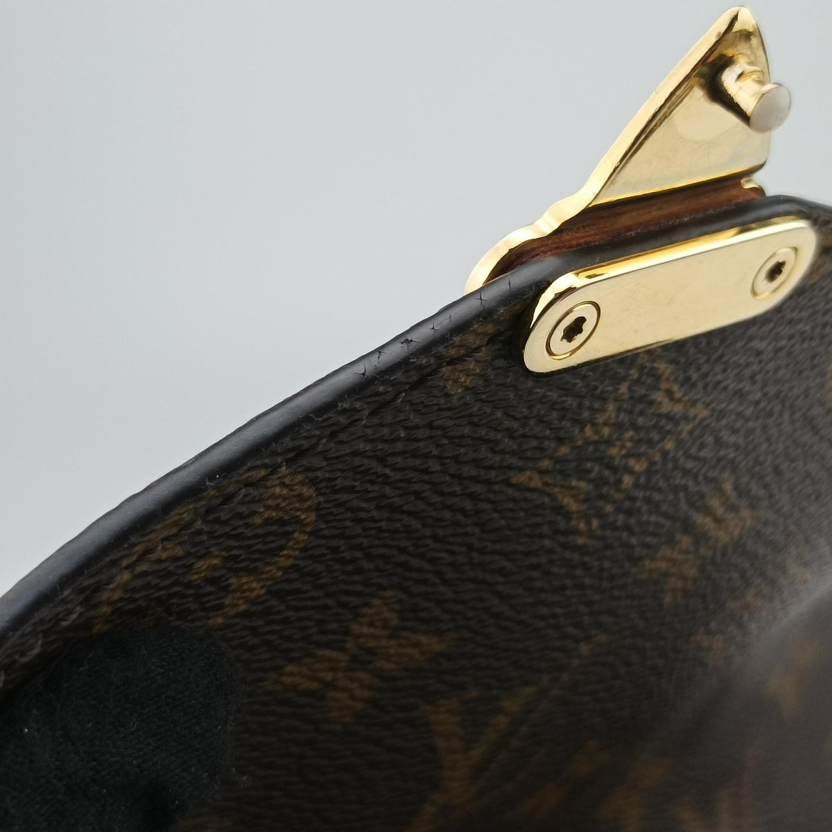 Pre-owned Louis Vuitton Pochette Metis MM Brown Monogram Canvas M44875 shoulderbag | stylenewstar