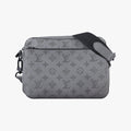 Pre-owned Louis Vuitton Trio Messenger Gris Monogram Shadow M46603 shoulderbag | stylenewstar