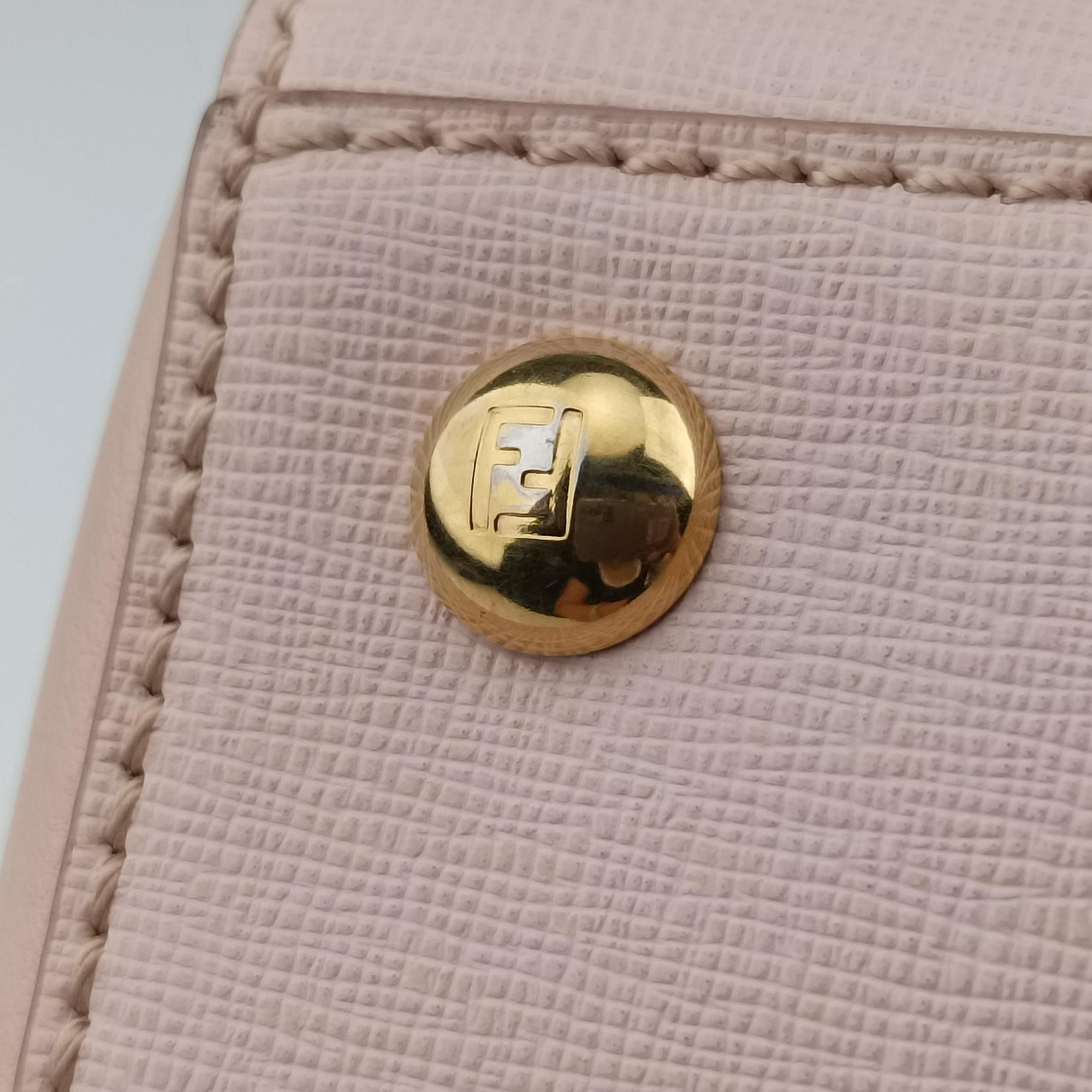 Petite 2 JOURS Pink Leather 8BH253 8BH253.DYE.158.8465プチ トゥージュール ピンク レザー 8BH253 8BH253.DYE.158.8465
