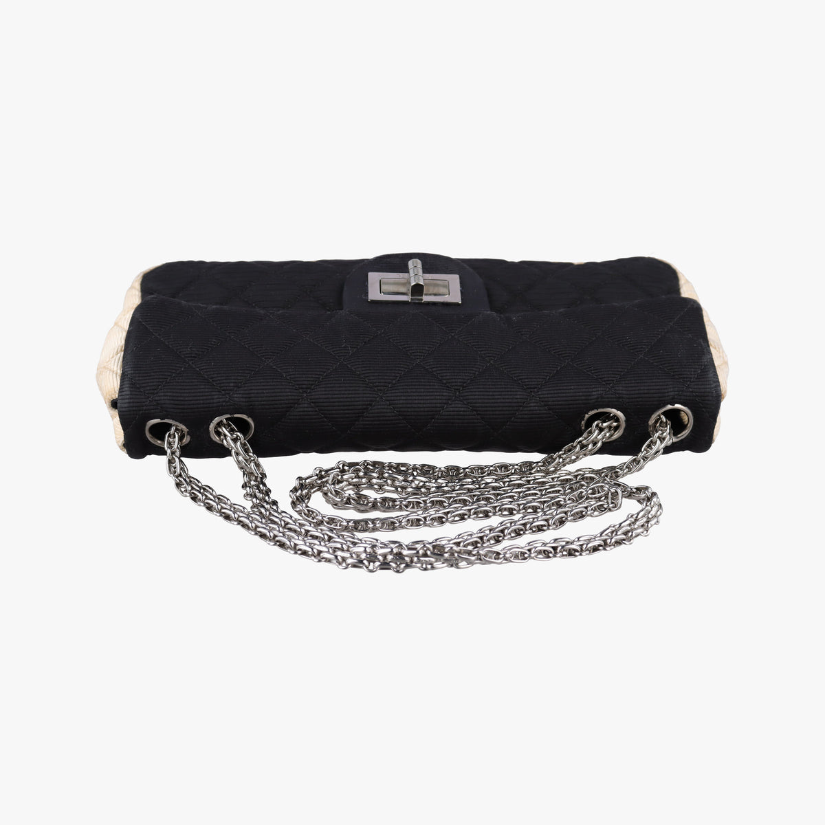 Secondhand Chanel Matelasse 2.55 Black × Beige Fabric A46019 shoulderbag | stylenewstar
