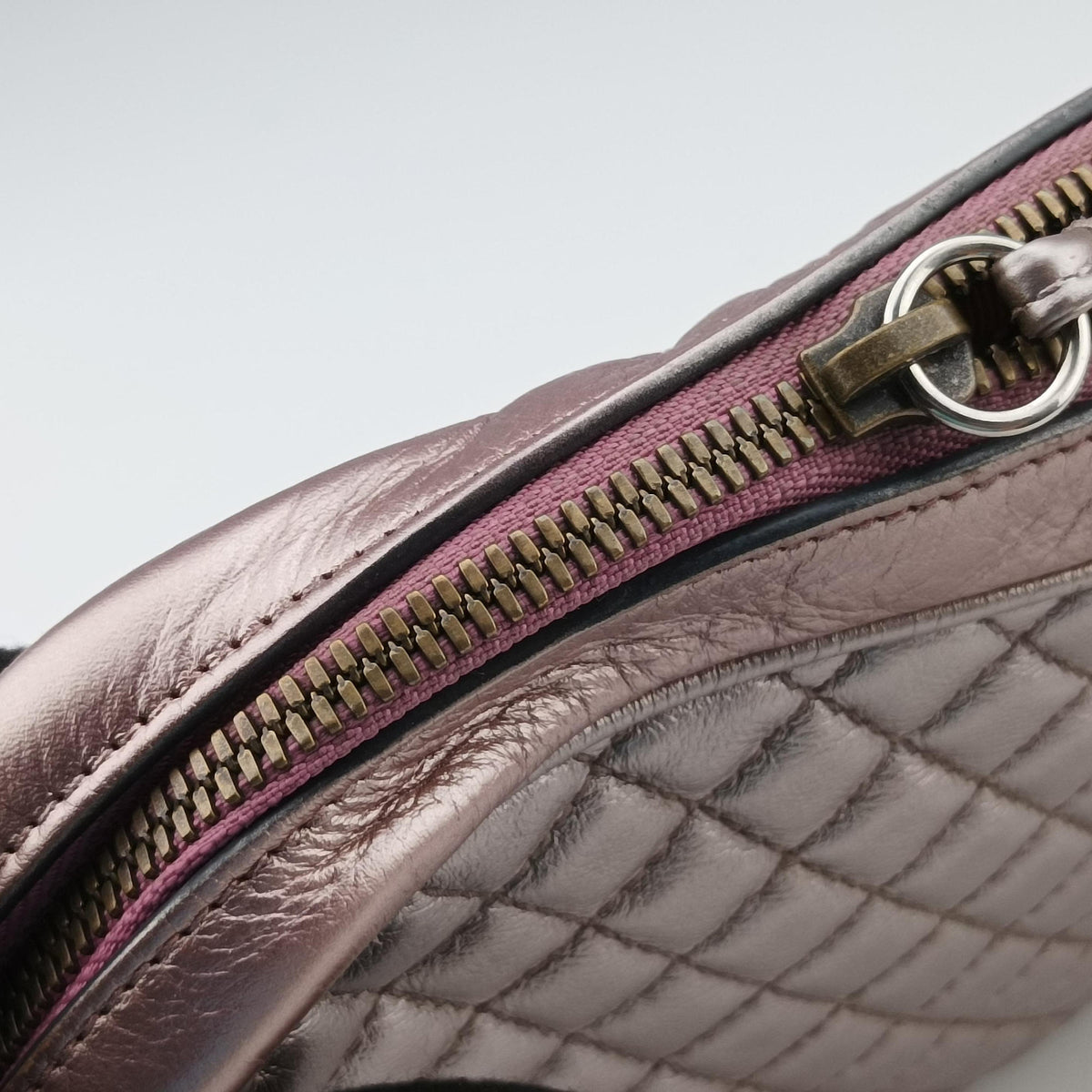 Pre-owned Gucci Trapuntata Camera Zumi pink×green×multi Leather 541061 shoulderbag | stylenewstar