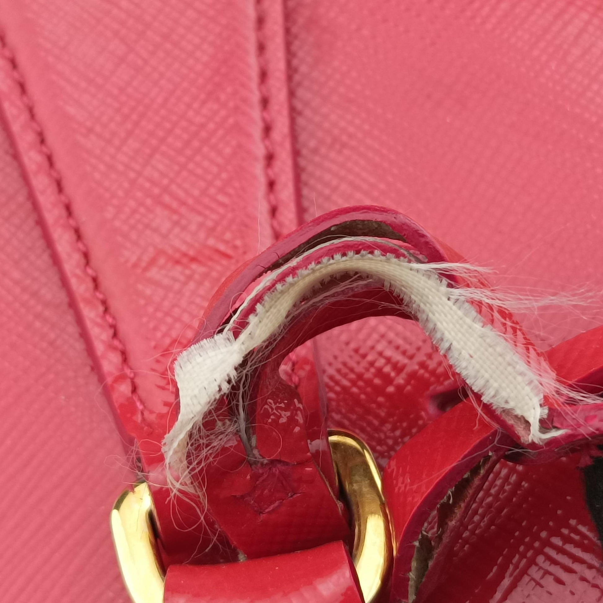 Galleria Red SAFFIANO Leather BN1874 117ガレリア レッド サフィアーノレザー BN1874 117