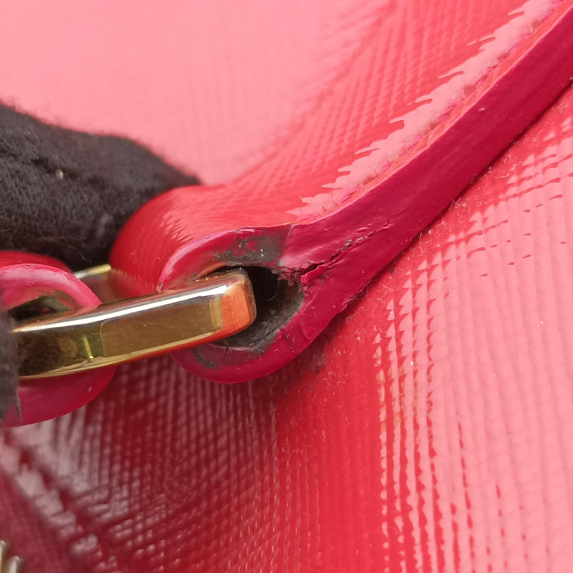 Galleria Red SAFFIANO Leather BN1874 117ガレリア レッド サフィアーノレザー BN1874 117