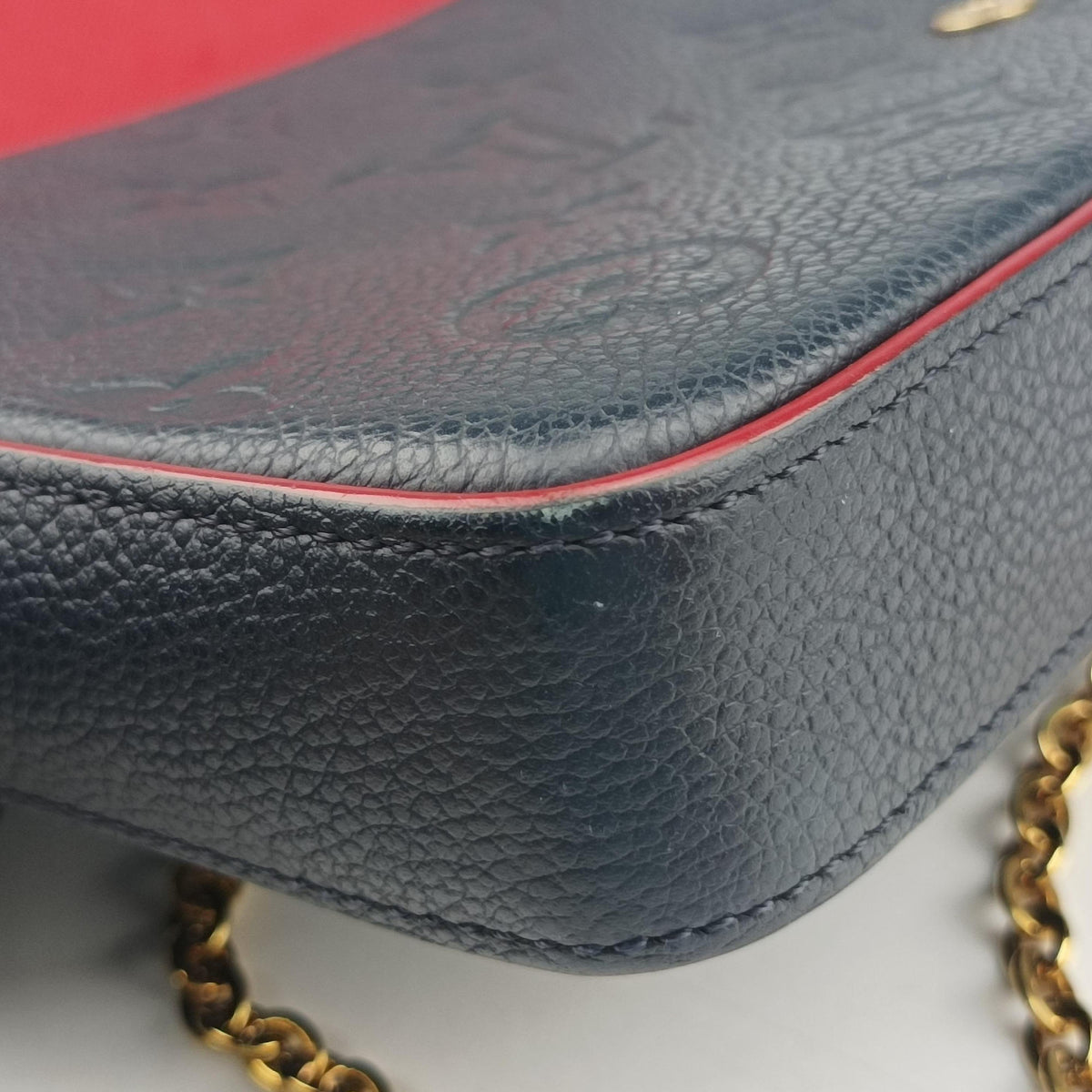Secondhand Louis Vuitton Pochette Felice MARINE ROUGE Monogram Empreinte M64099 shoulderbag | stylenewstar