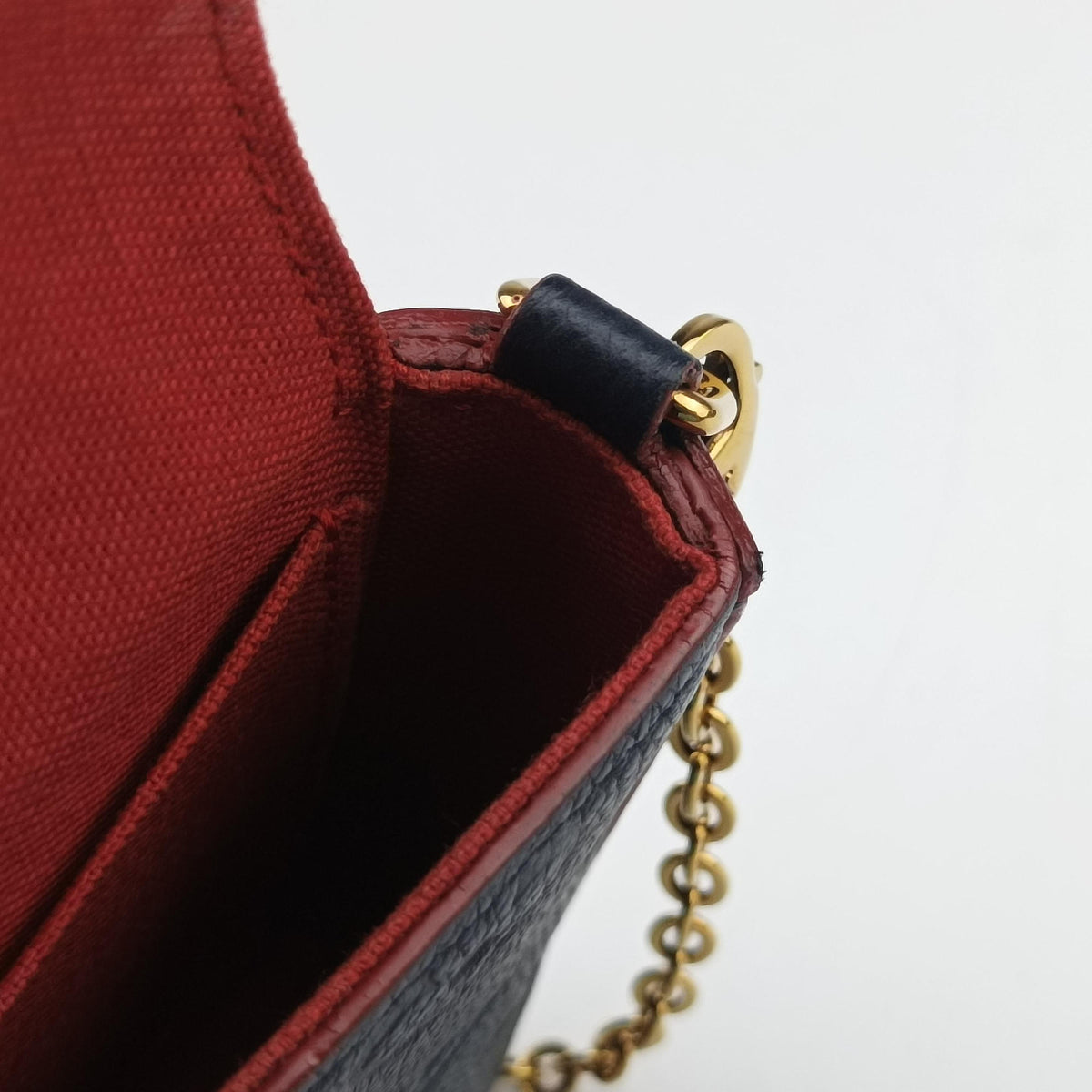 Secondhand Louis Vuitton Pochette Felice MARINE ROUGE Monogram Empreinte M64099 shoulderbag | stylenewstar