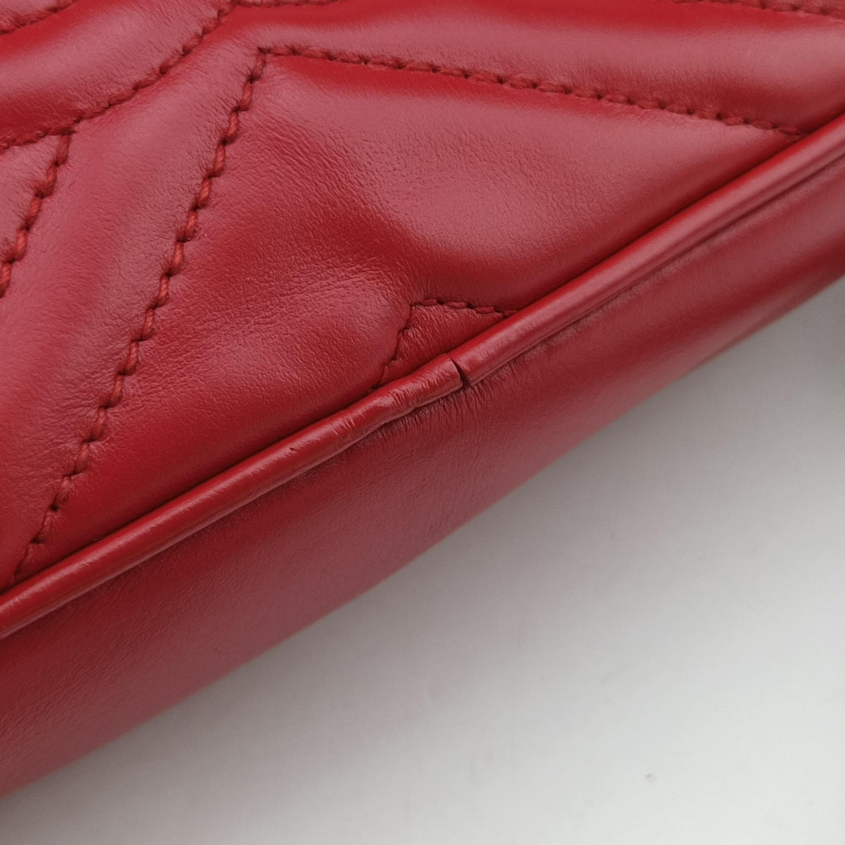 GG Marmont Red Leather 447632 C026947429GGマーモント レッド レザー 447632 C026947429