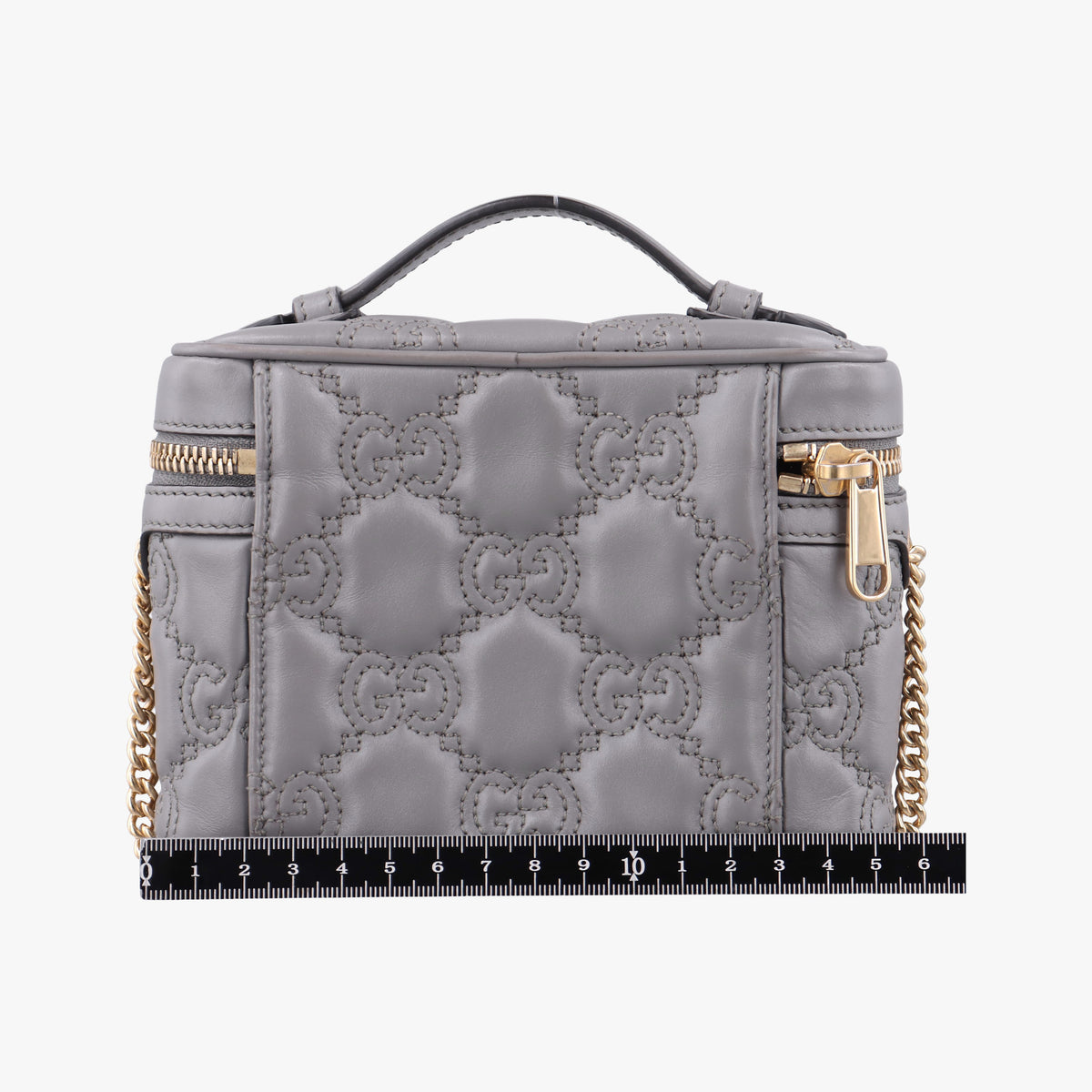 Vintage Gucci GG Matelasse Grey Leather 723770 shoulderbag | stylenewstar