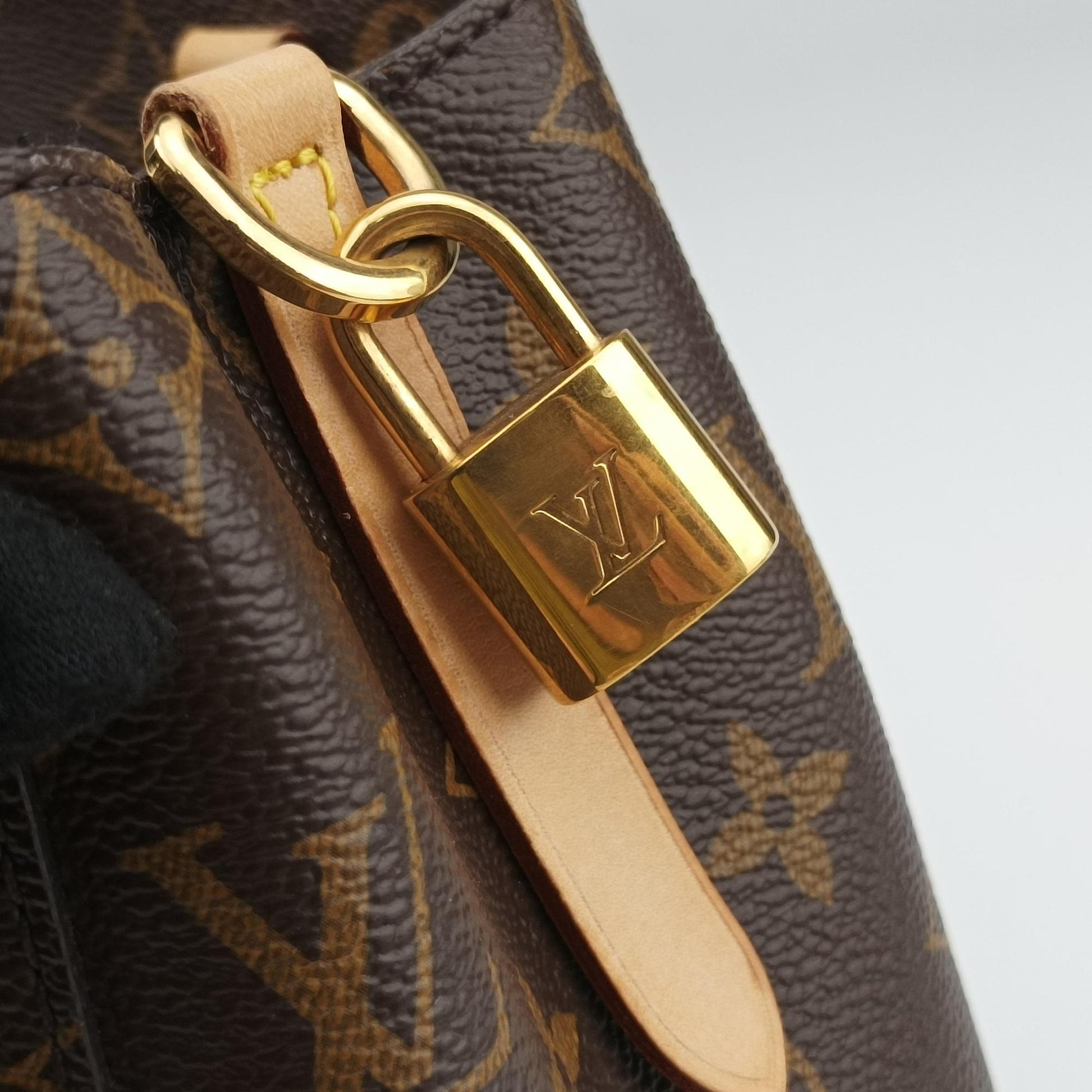 Montaigne BB Brown Monogram Canvas M41055 CA3106モンテーニュ BB モノグラム/ブラウン モノグラムキャンバス M41055 CA3106
