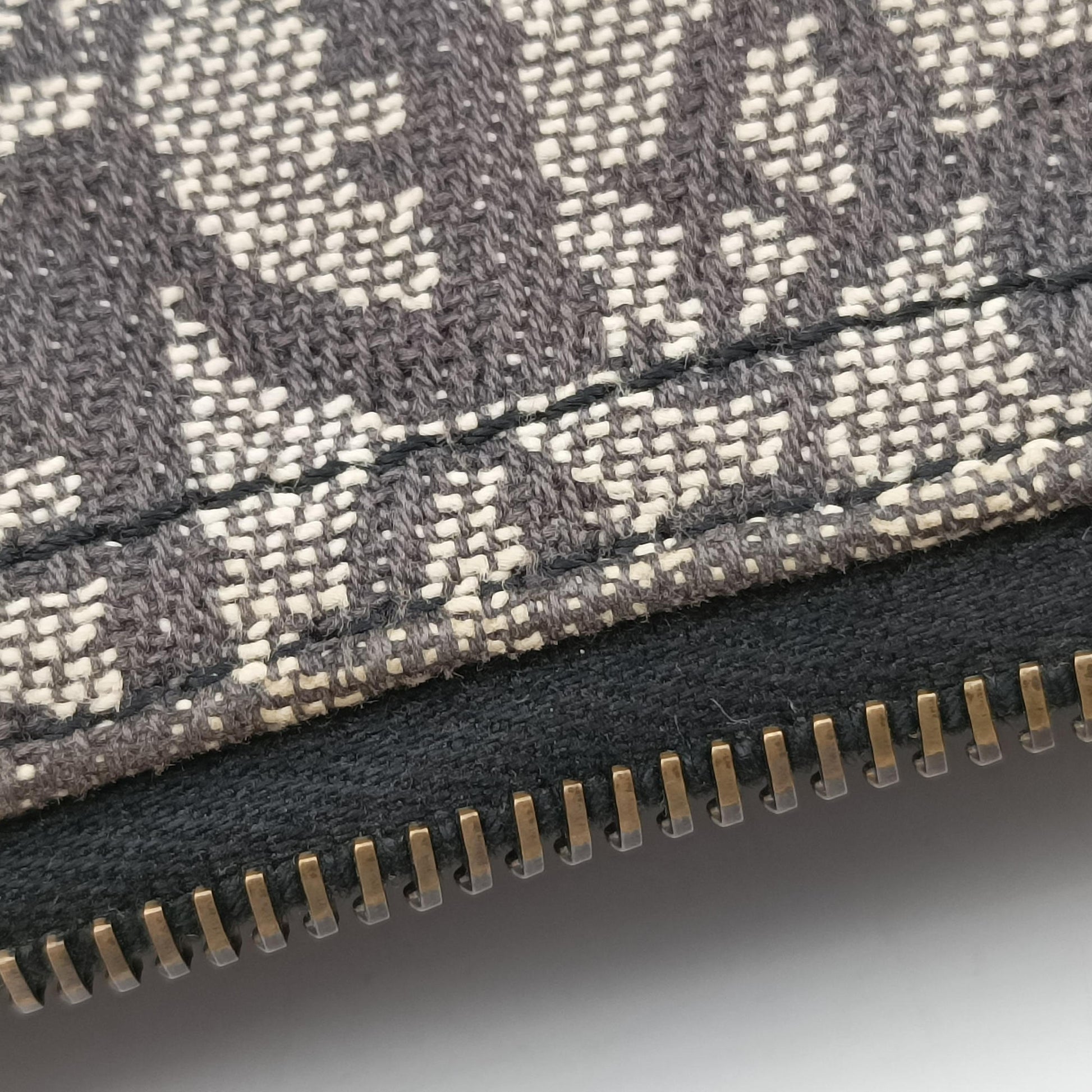 Trotter Double Saddle Grey×Brown Jacquard 07RU 0044トロッター ダブル サドル グレー×ブラウン ジャガード 07RU 0044